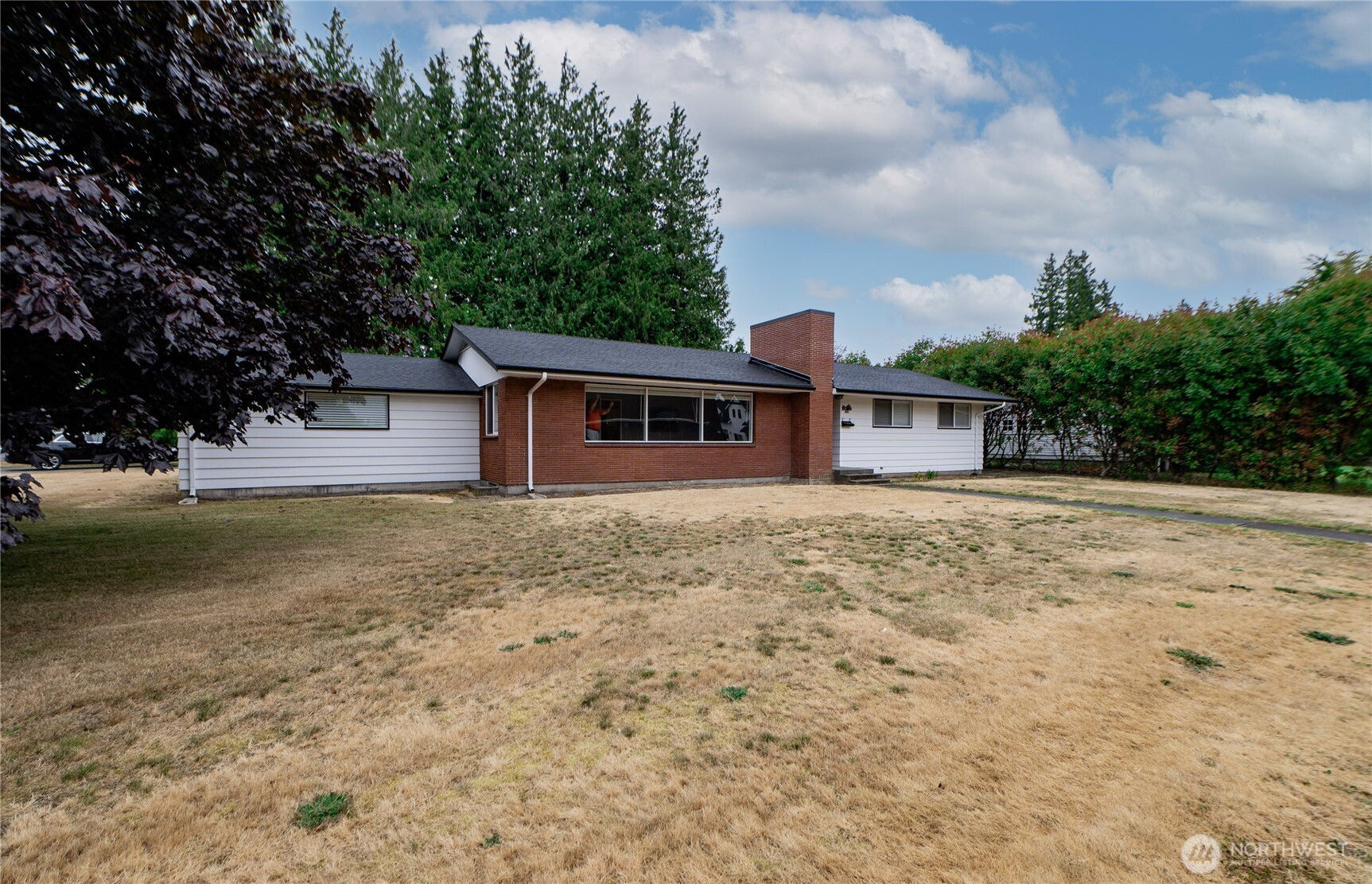 901 E Grover Street, Lynden, WA 98264