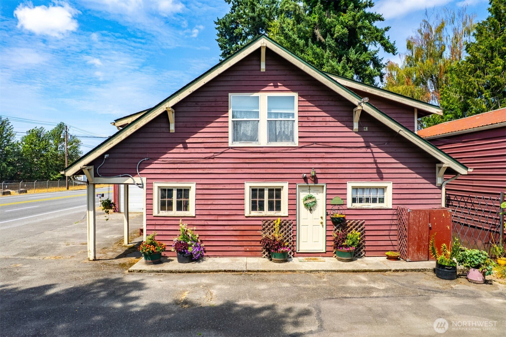 1109 Valley Avenue NW, Puyallup, WA 98371