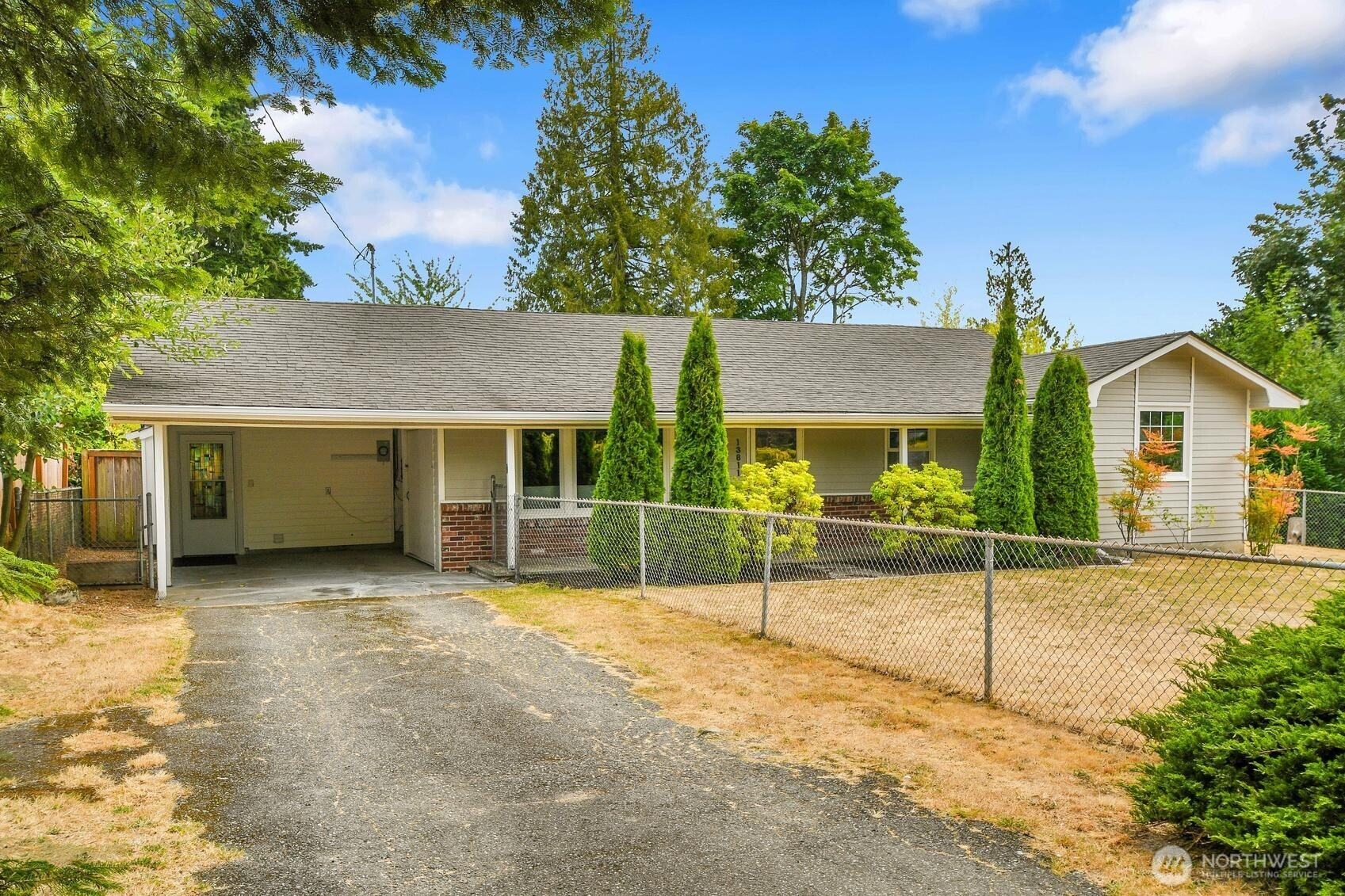 13811 Beverly Park Road, Lynnwood, WA 98087