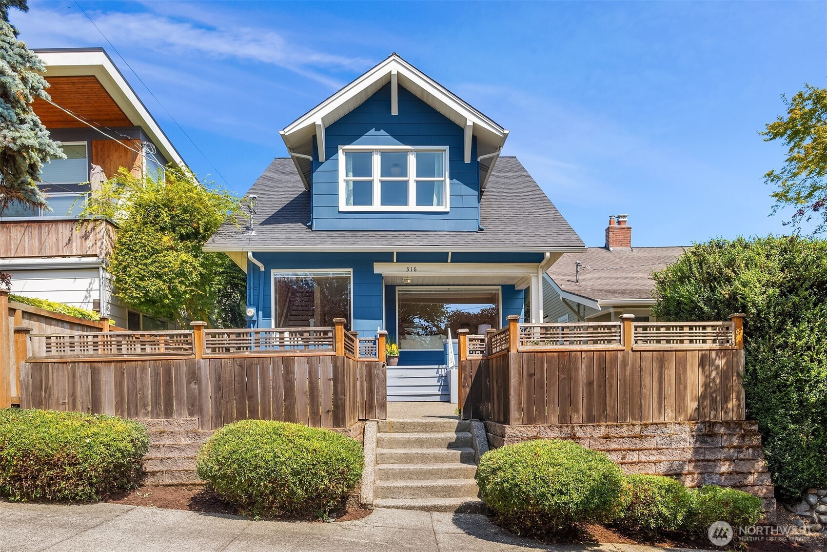 316 N 77th St, Seattle, WA 98103