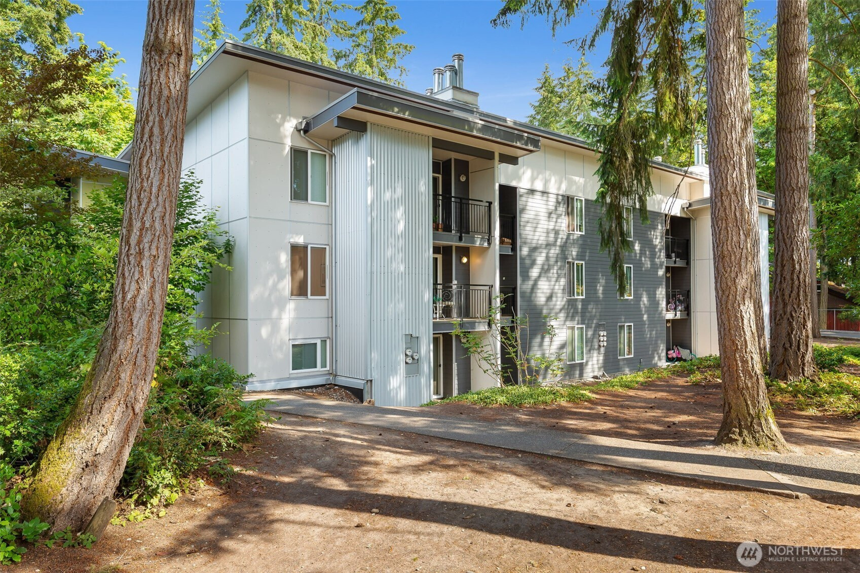 14620 NE 31st Street, Bellevue, WA 98007