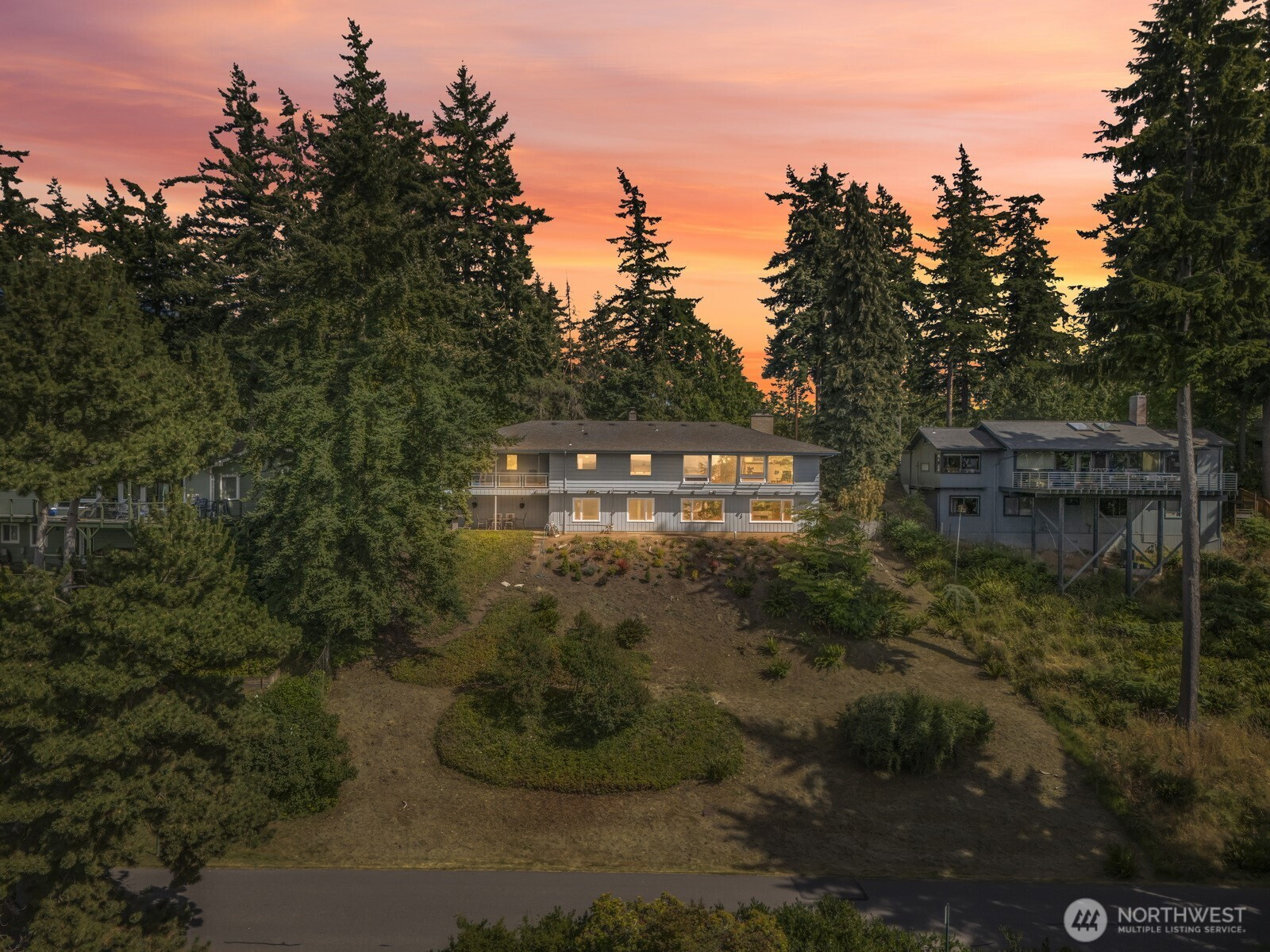118 Highland Drive, Bellingham, WA 98225