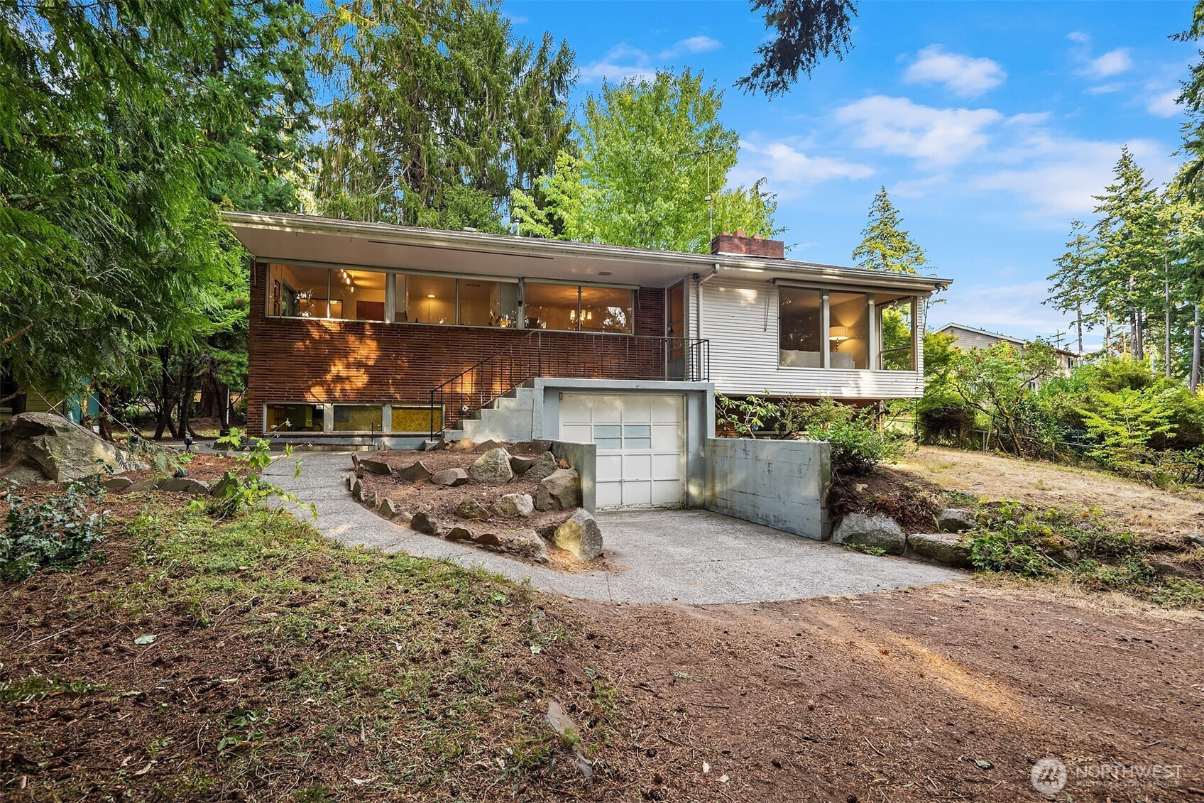 836 NW Richmond Beach Road, Shoreline, WA 98177