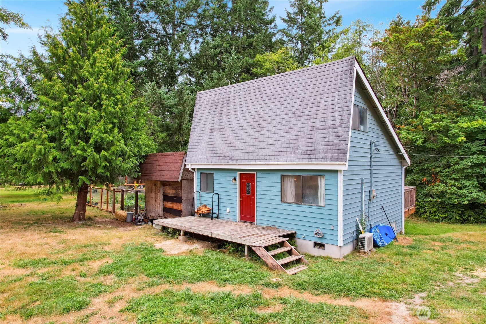 406 E Madrona Boulevard NW, Lakebay, WA 98349