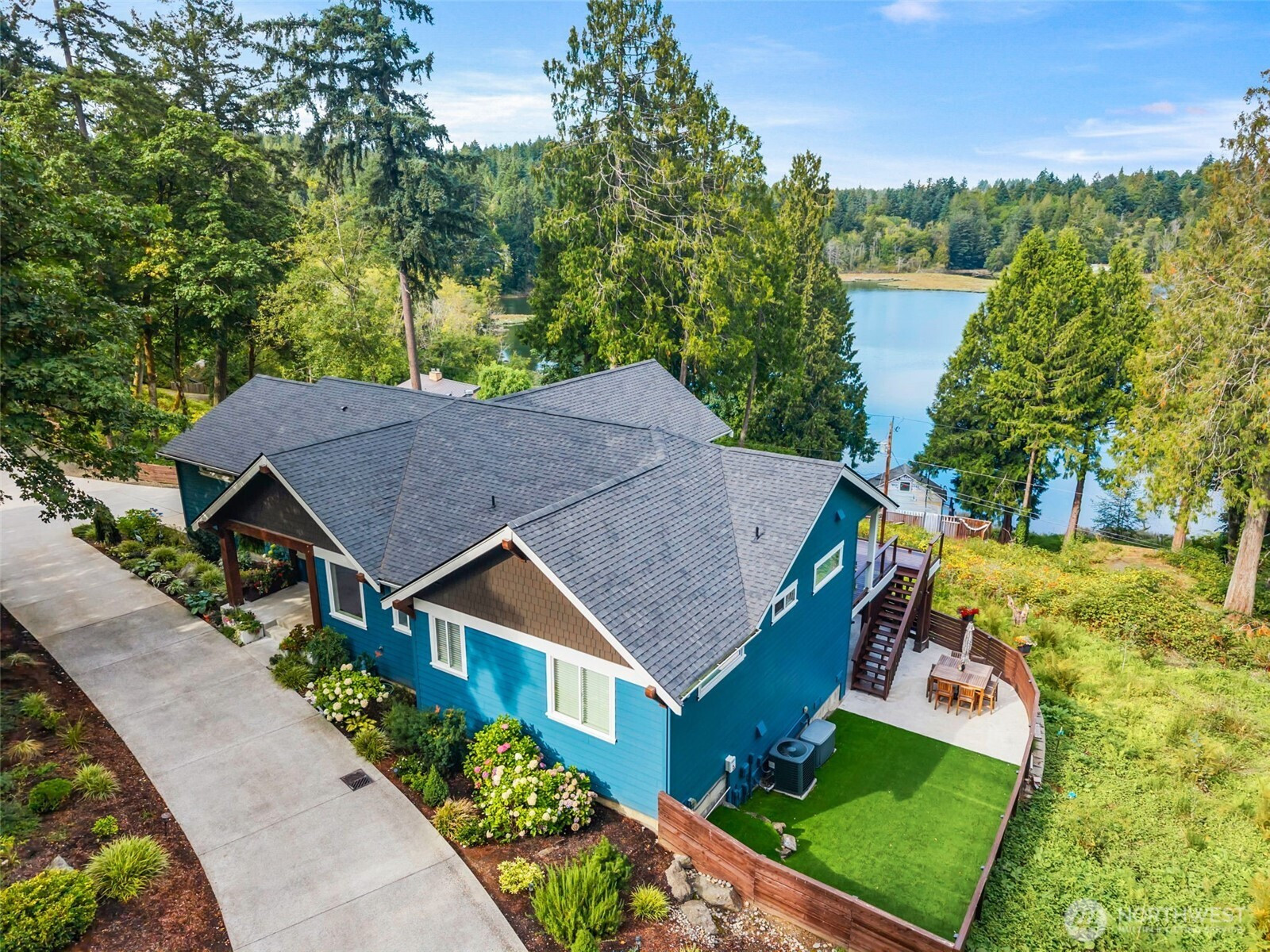 5920 Lagoon Lane NW, Gig Harbor, WA 98335