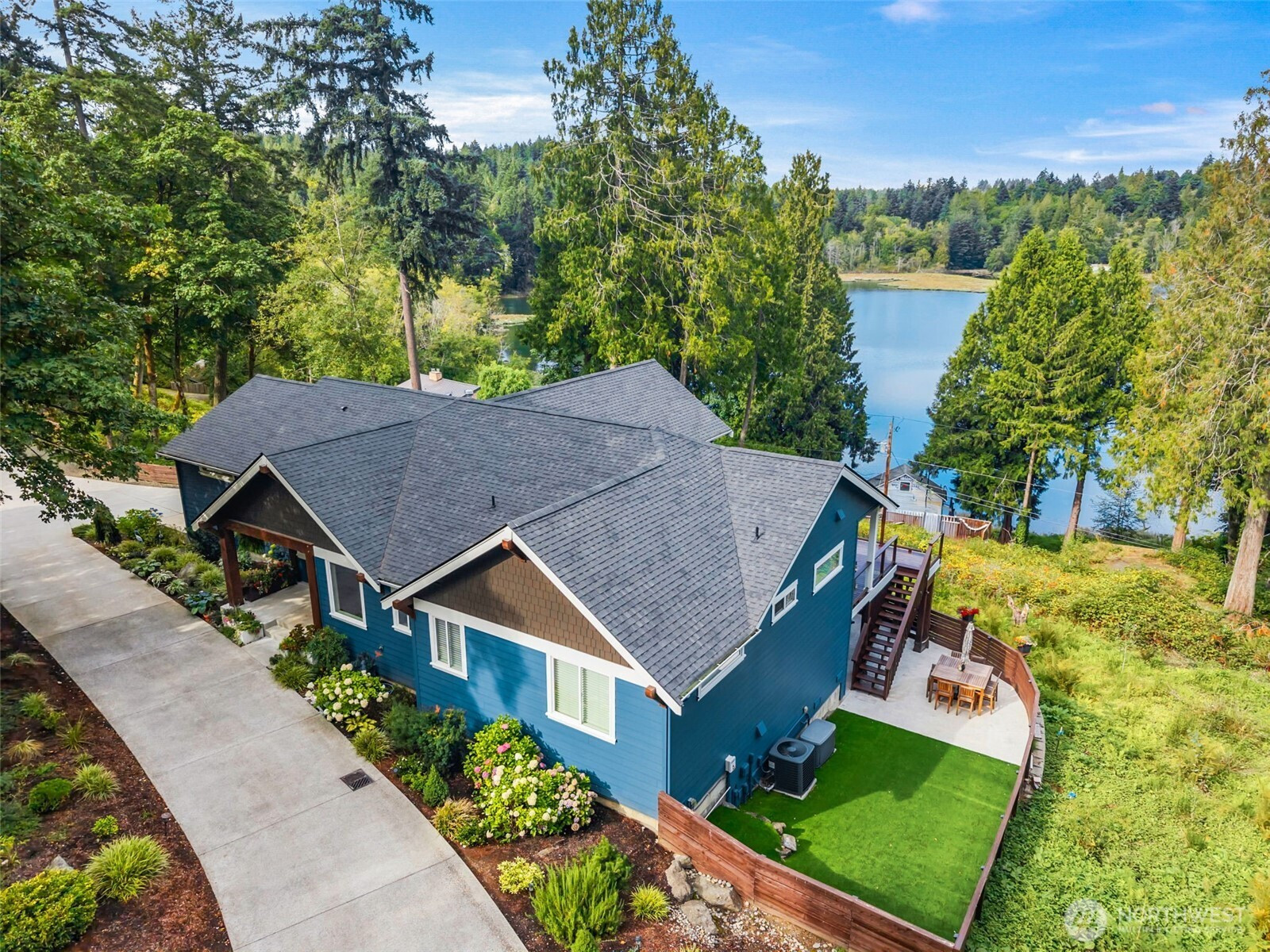 5920 Lagoon Lane NW, Gig Harbor, WA 98335