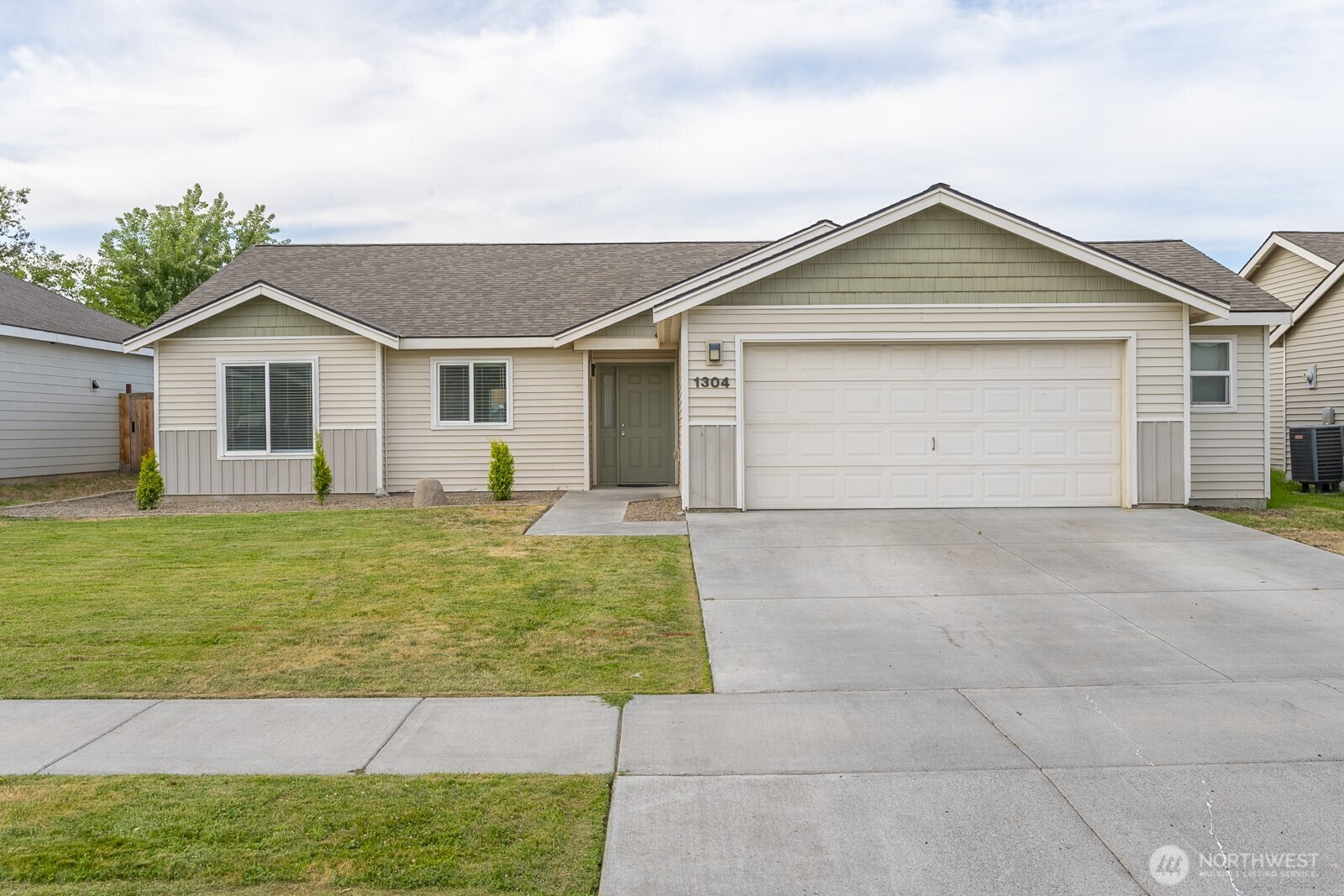 1304 W Bonneville Street, Moses Lake, WA 98837