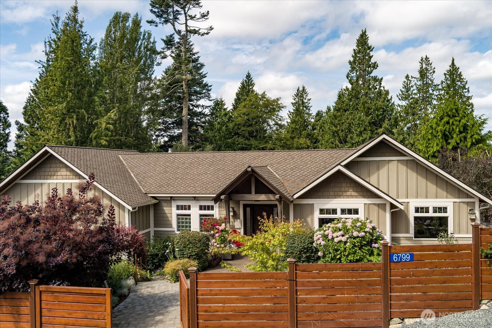 6799 Gibralter Place, Anacortes, WA 98221