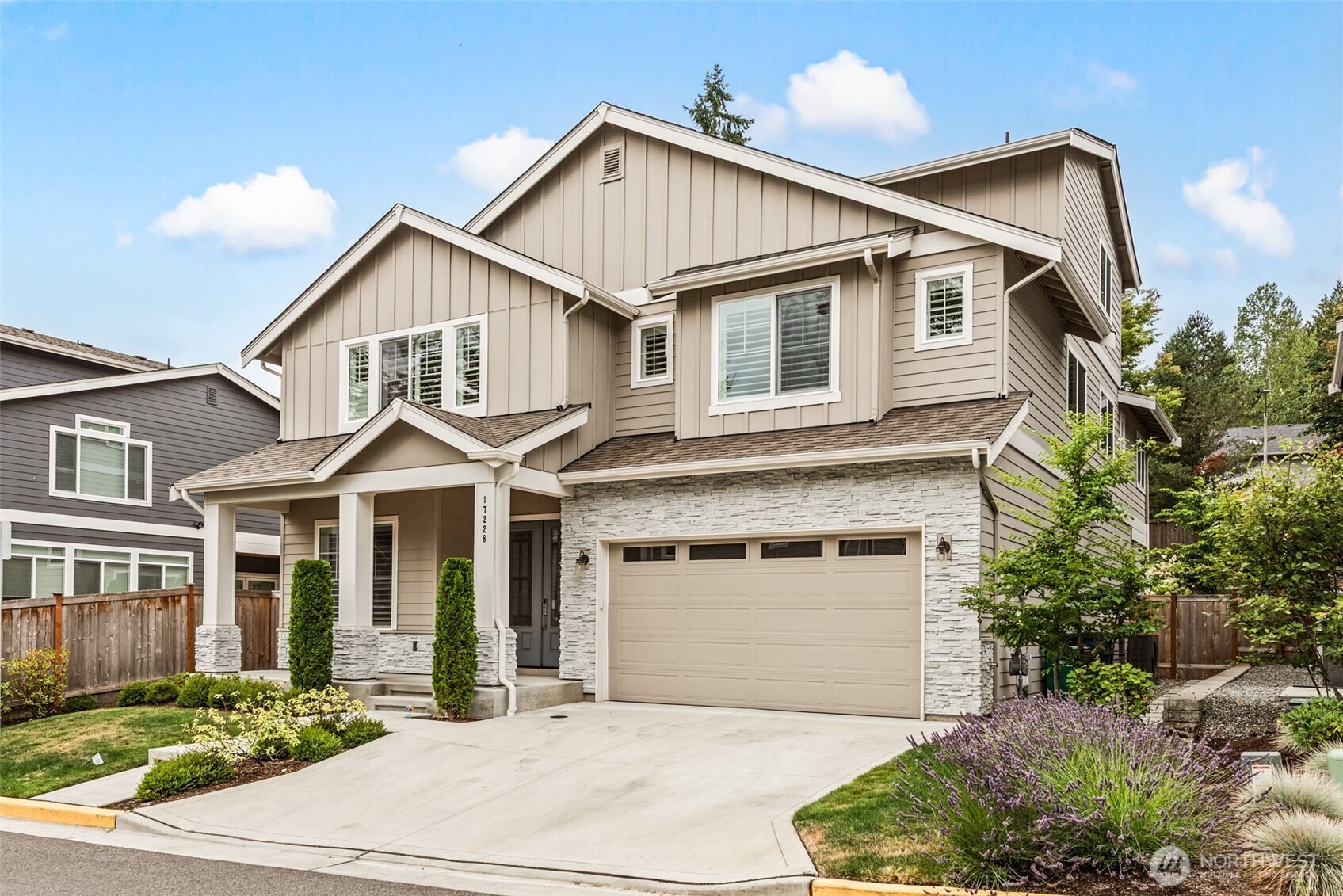 17228 NE 113th Court, Redmond, WA 98052