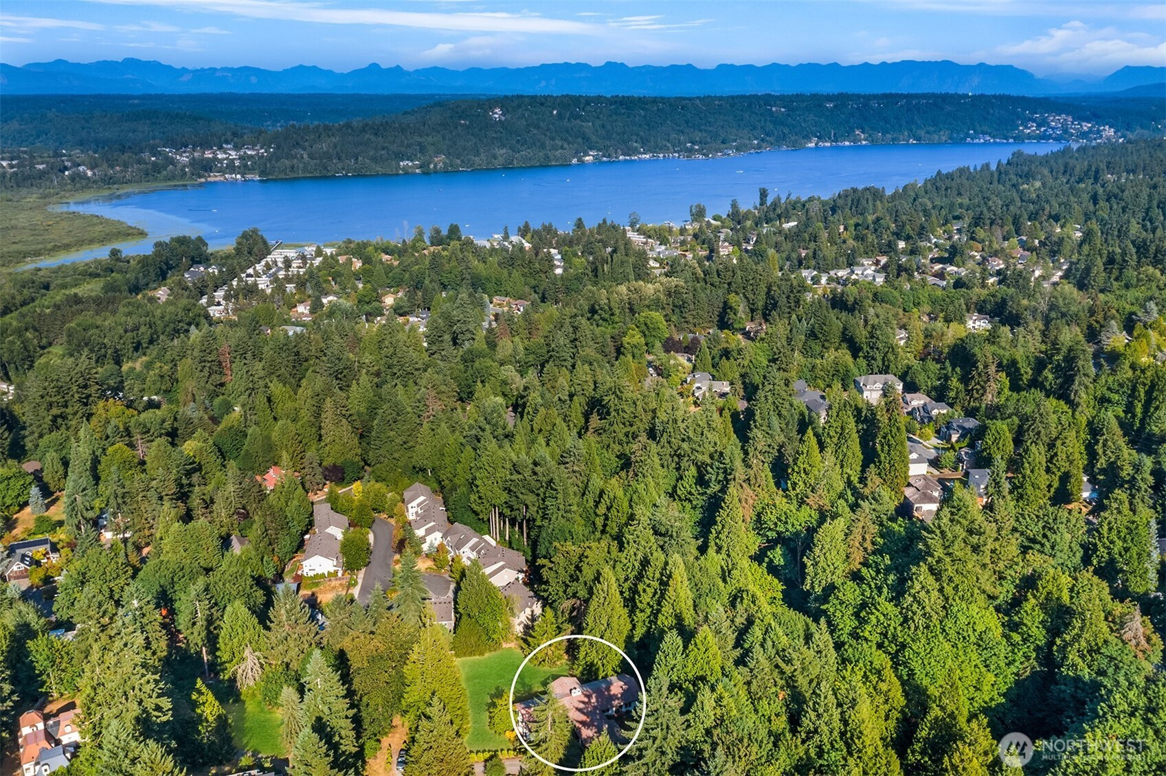 16409 NE 43rd Ct, Redmond, WA 98052