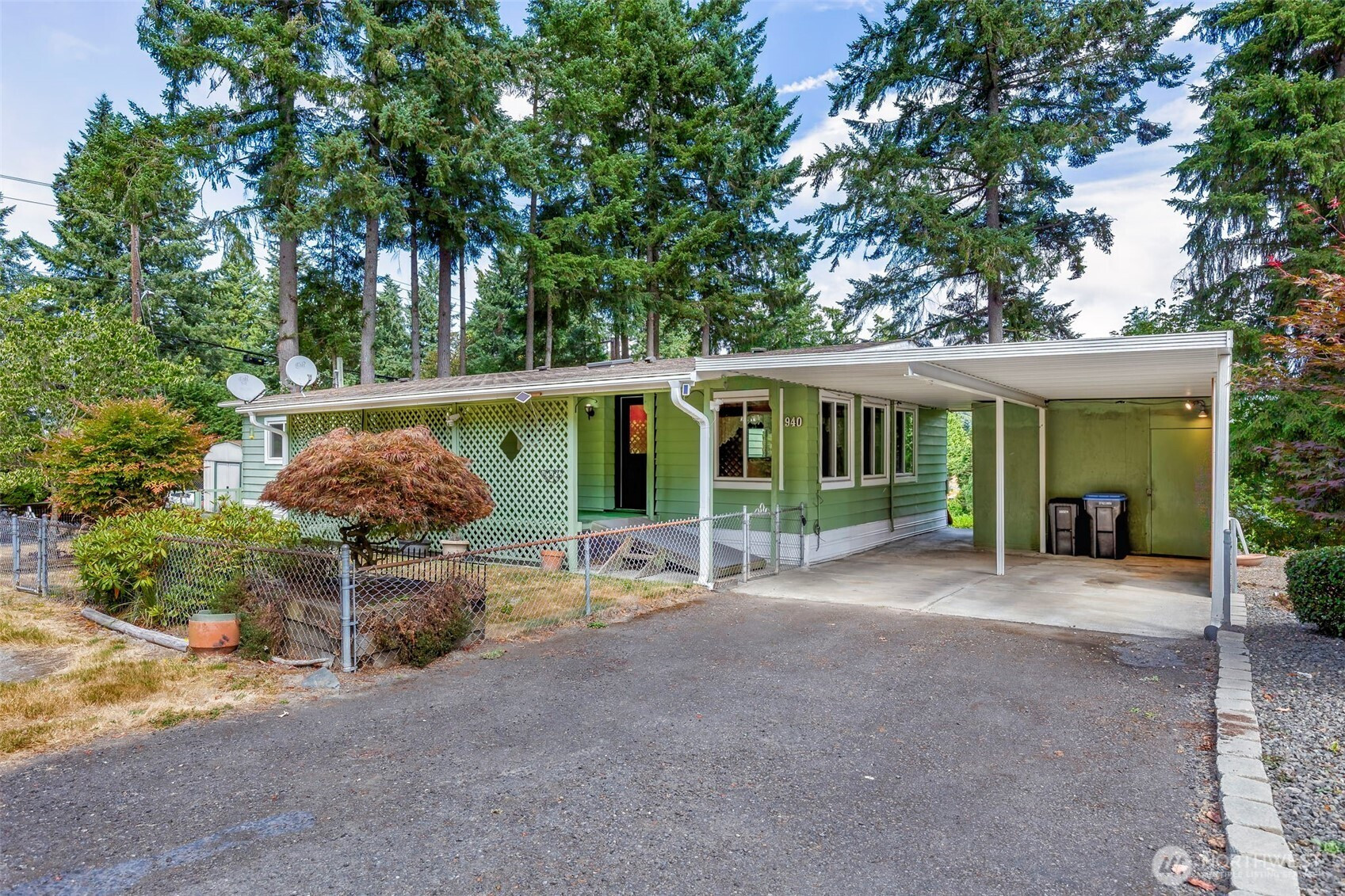 940 Yoder Lane NE, Bremerton, WA 98311