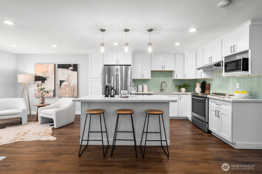 21515 4th Avenue W, Bothell, WA 98021