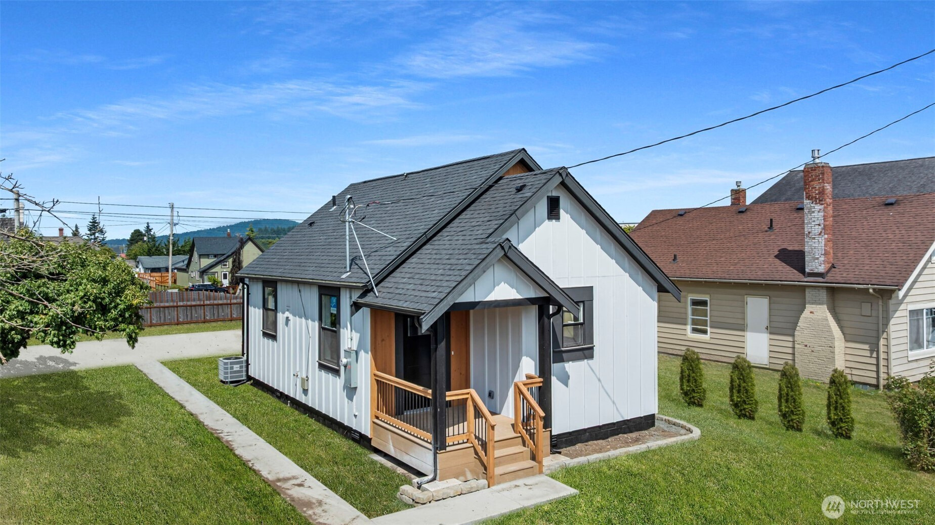 814 26th Street, Anacortes, WA 98221