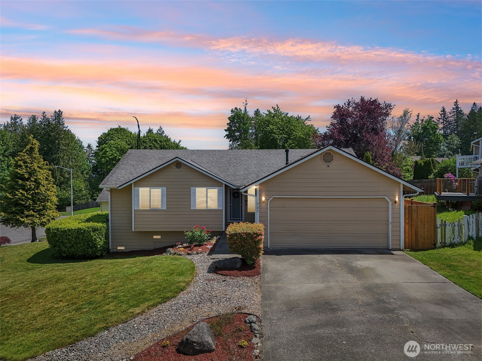 727 97th Avenue SE, Lake Stevens, WA 98258