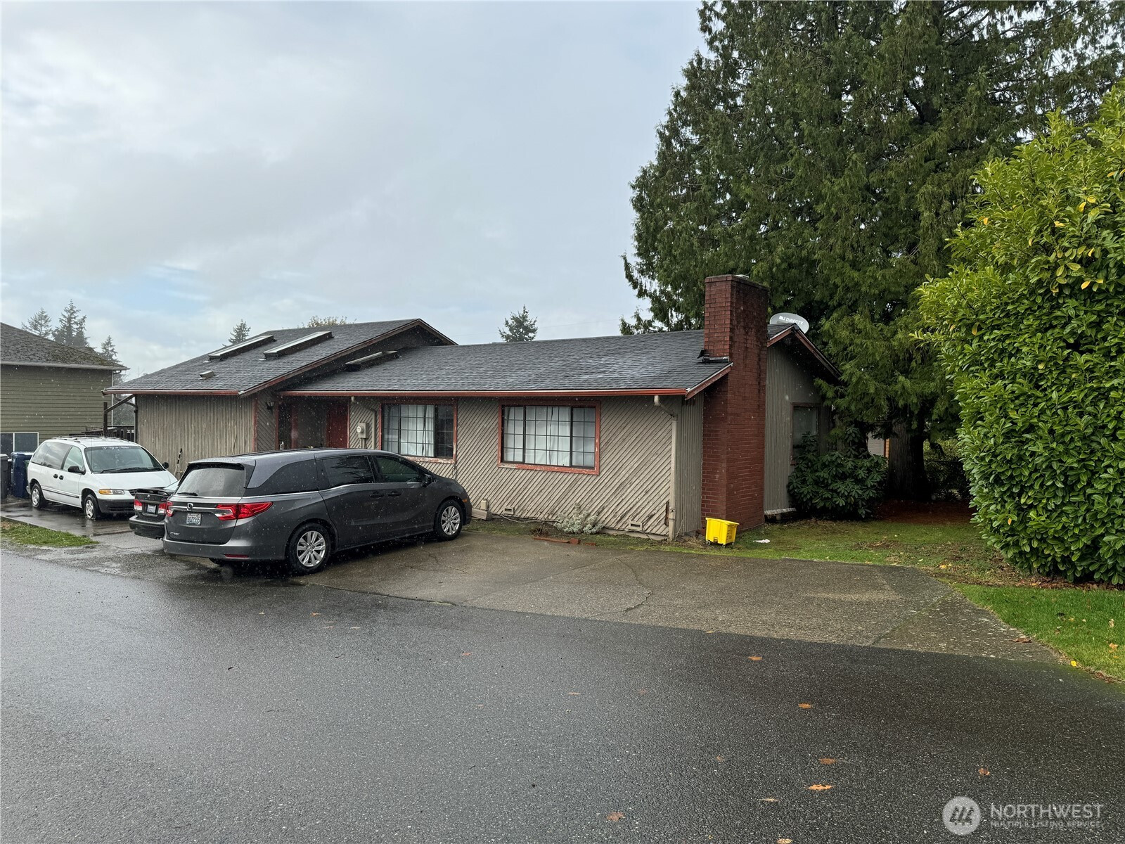 1717 Edmonds Avenue NE, Renton, WA 98056