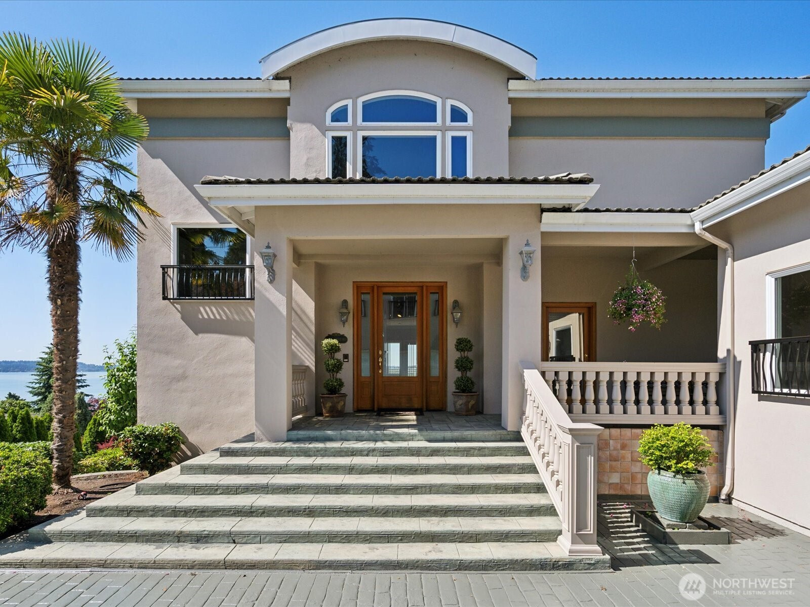 10925 81st Place NE, Kirkland, WA 98034