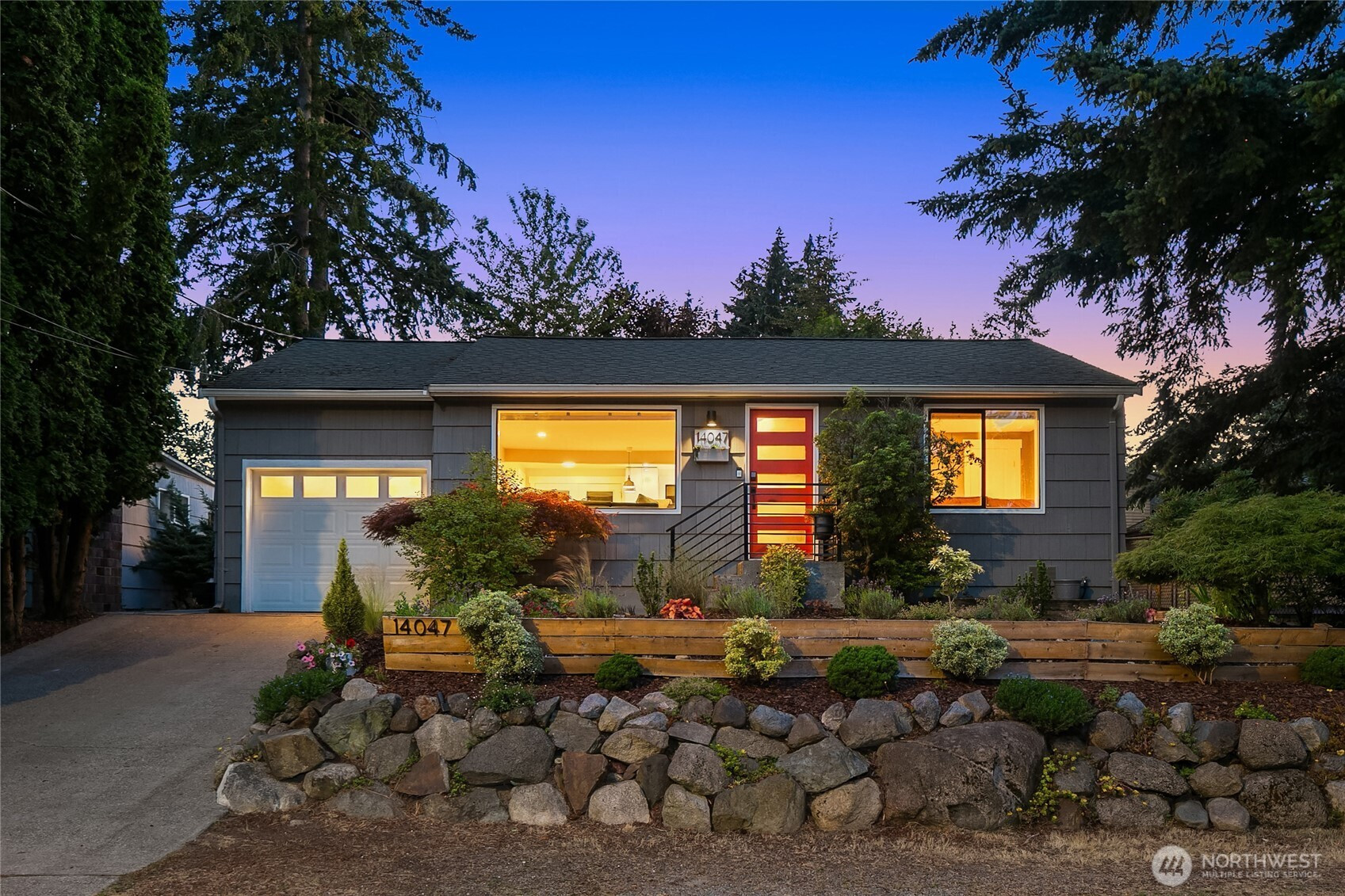 14047 Burke Avenue N, Seattle, WA 98133