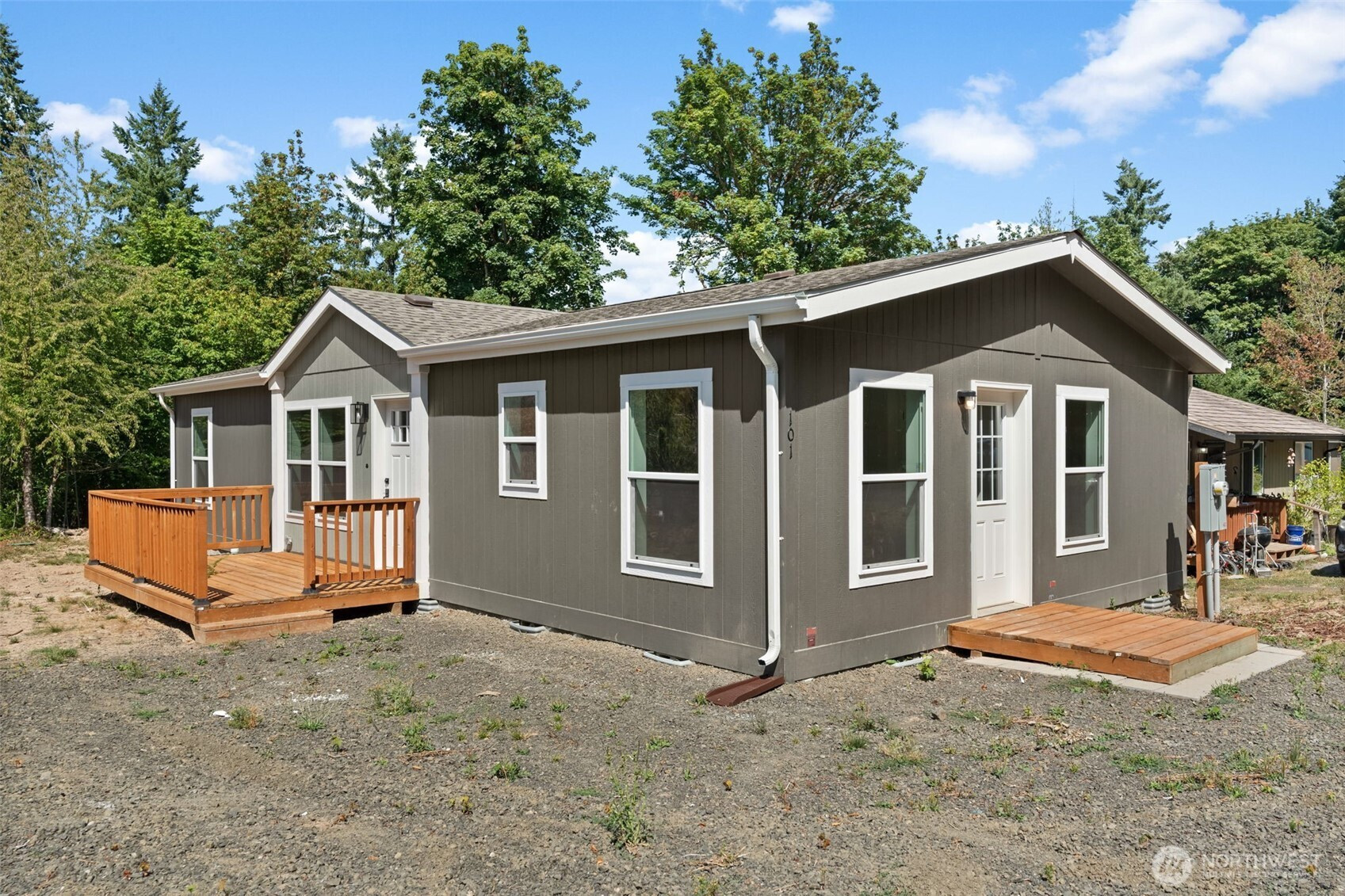 101 E Cedargrove Lane, Shelton, WA 98584