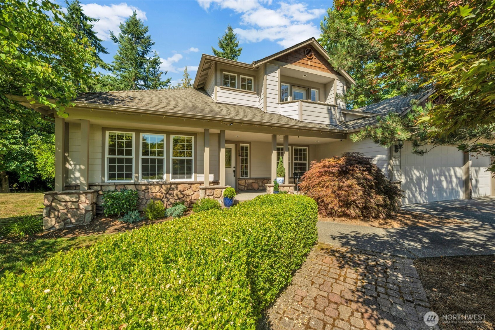 18005 252 Avenue SE, Maple Valley, WA 98038