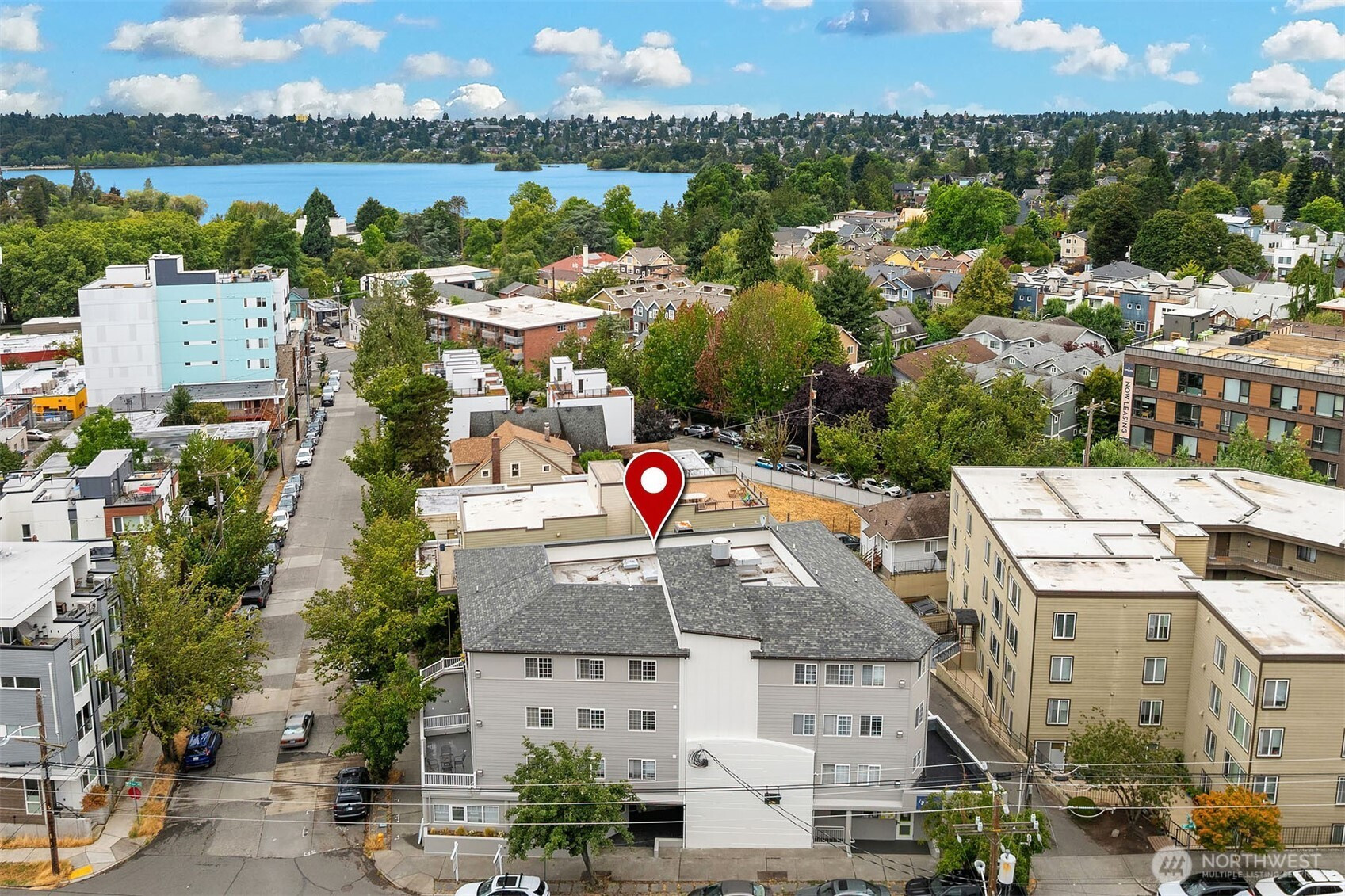 7301 5th Avenue NE, Seattle, WA 98115