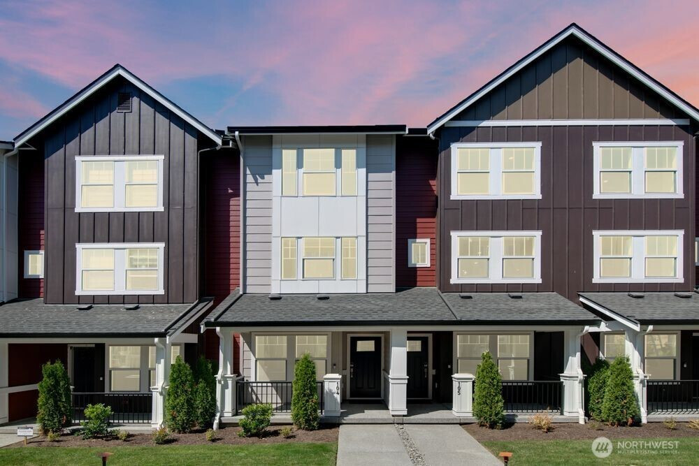 19244 NE 69th Circle, Redmond, WA 98052
