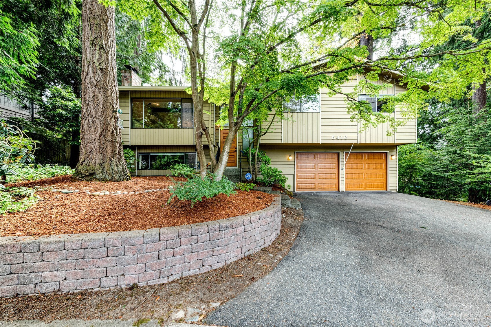 5410 189th Street SW, Lynnwood, WA 98036