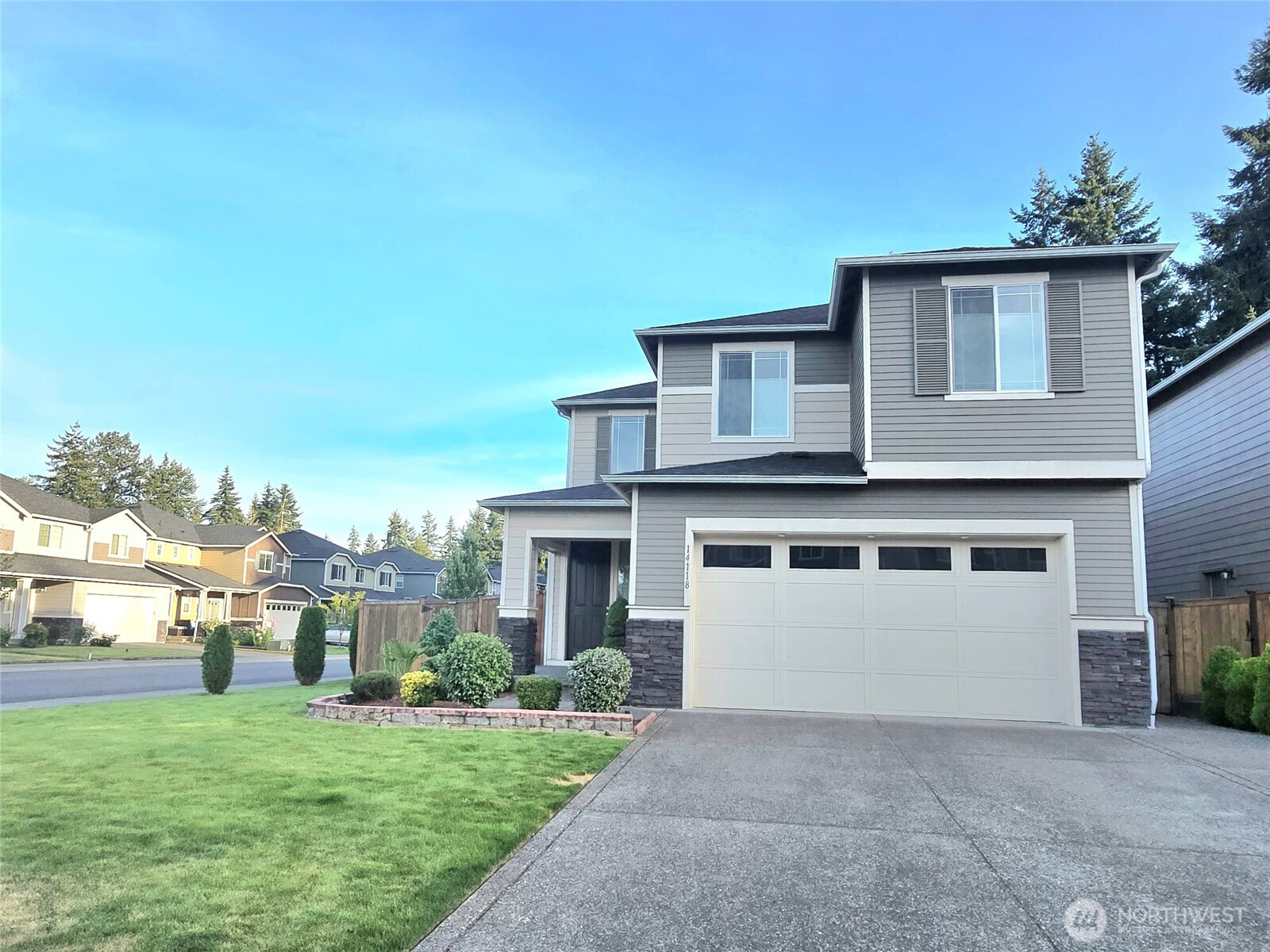 14118 63rd Avenue E, Puyallup, WA 98373