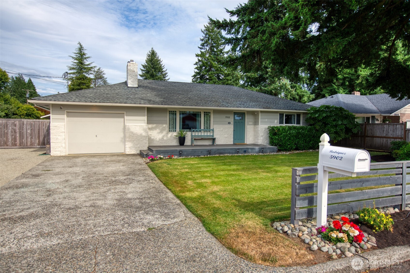 5902 Elm Street SE, Tumwater, WA 98501