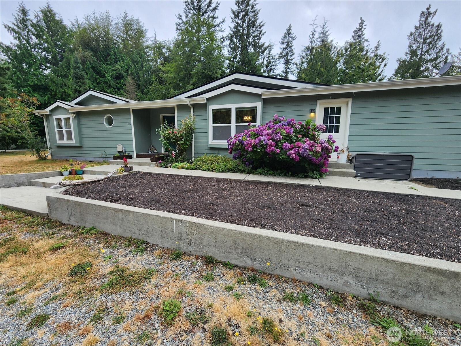 889 Sandell Rd., Camano Island, WA 98282