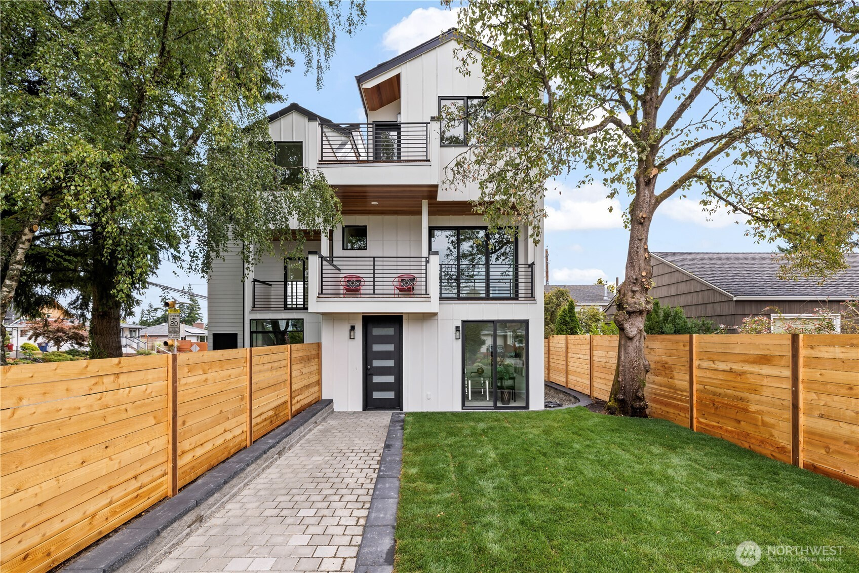 4402 52nd Avenue SW, Seattle, WA 98116