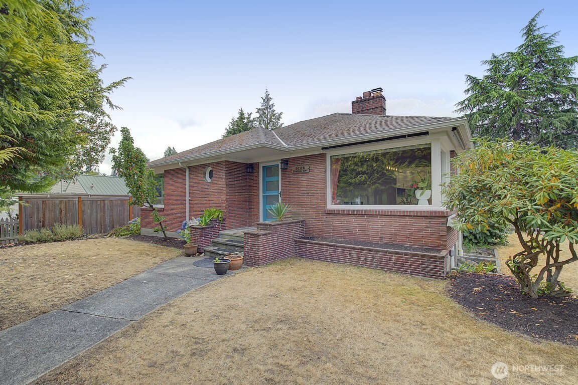 9126 Bowdoin Way, Edmonds, WA 98026