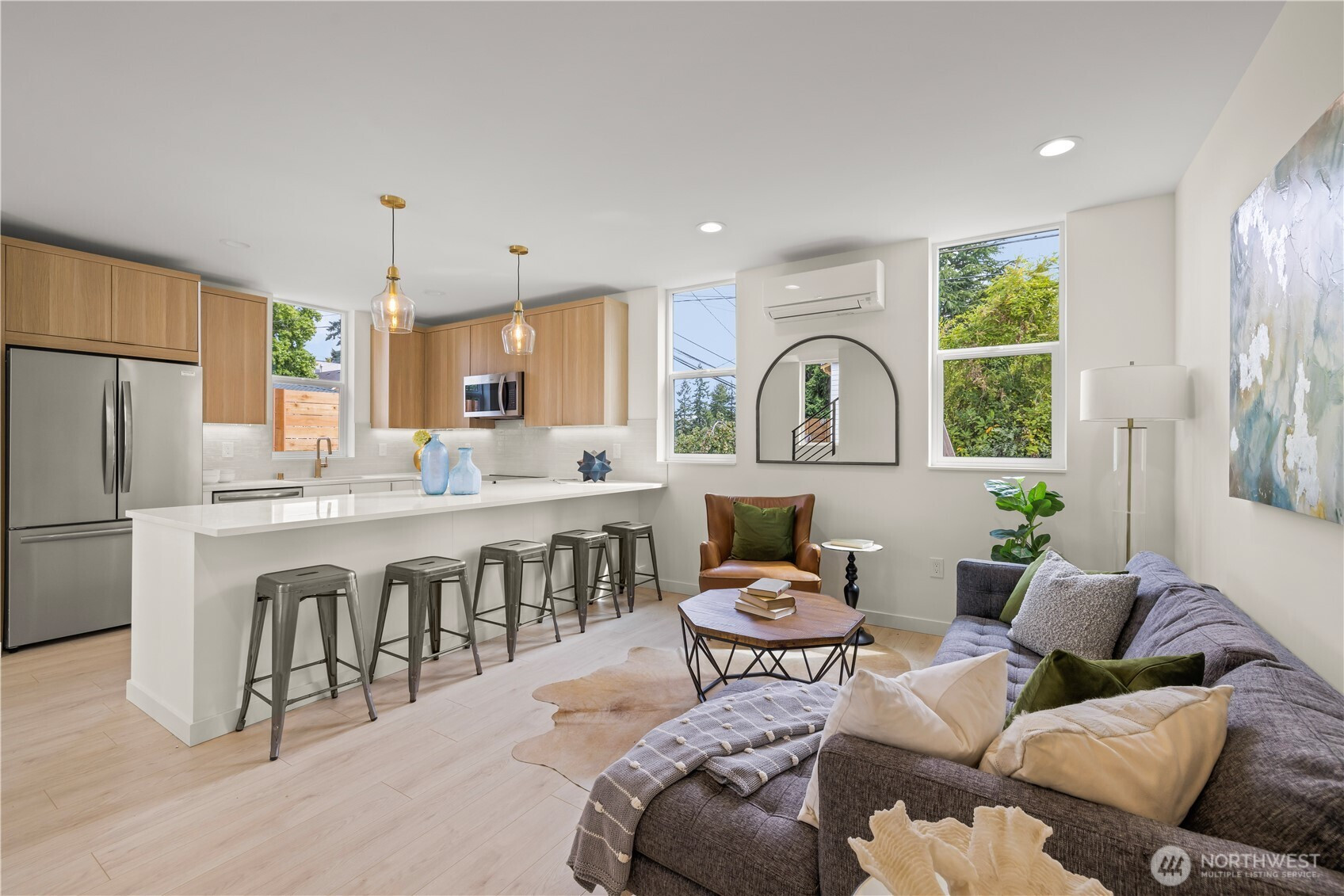 5121 SW Genesee Street, Seattle, WA 98116