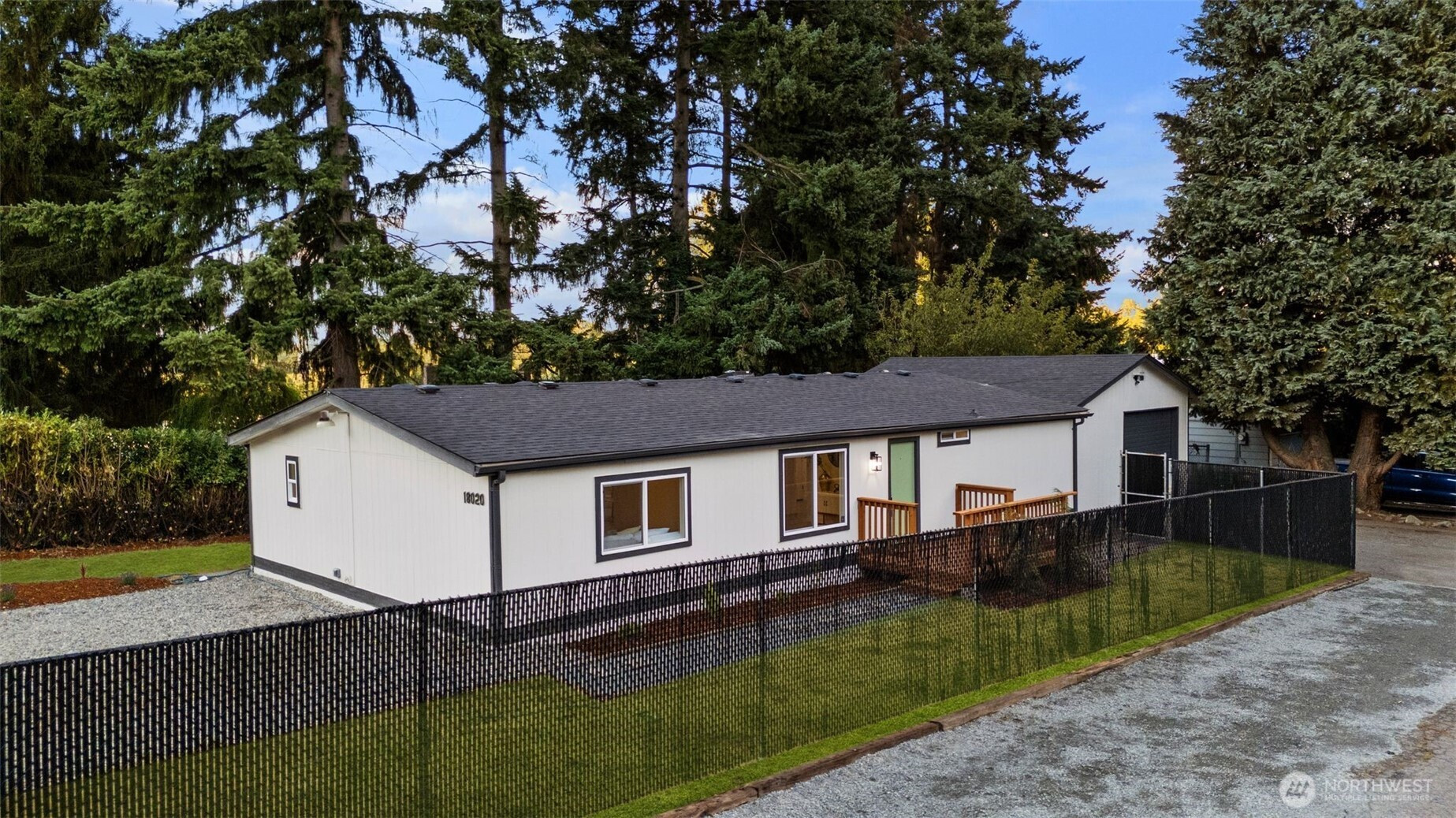 18020 4th Avenue S, Burien, WA 98148