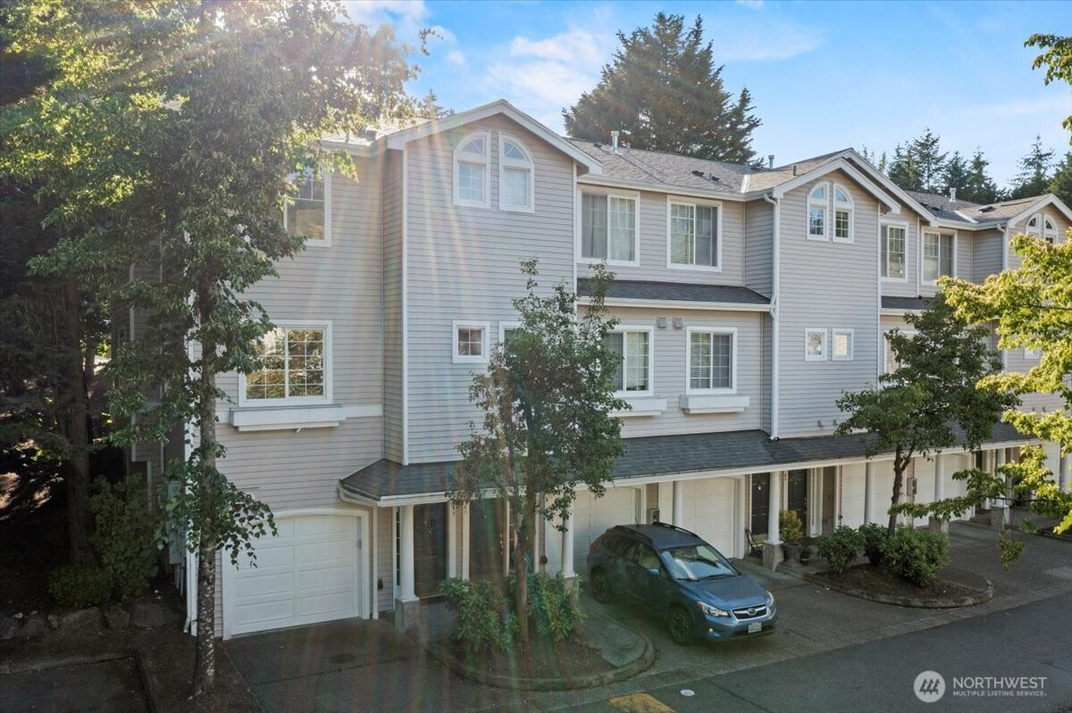 1980 132nd Avenue SE, Bellevue, WA 98005