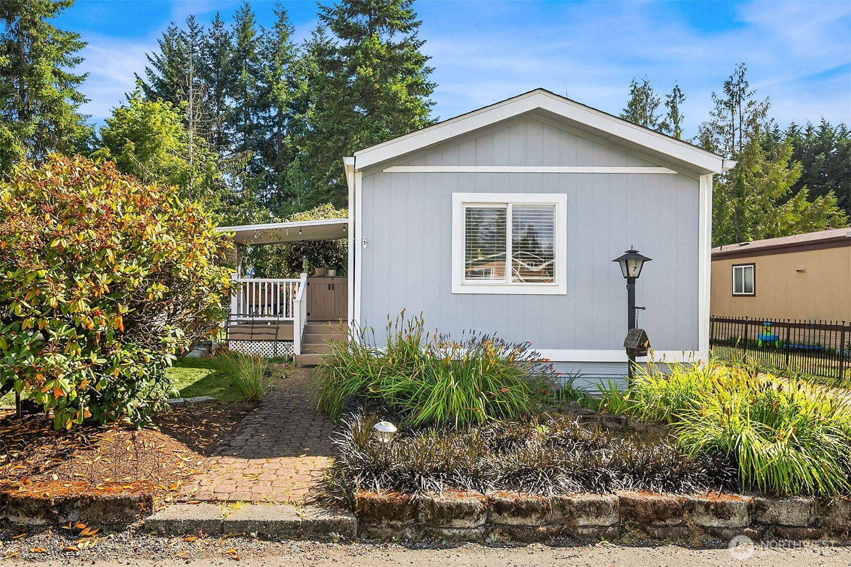 28000 NE 142nd Place, Duvall, WA 98019