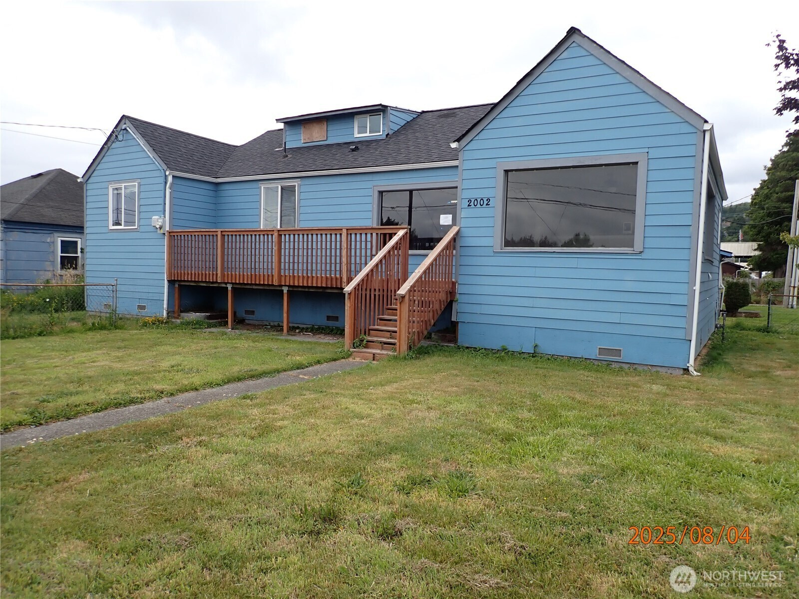 2002 Pacific Avenue, Aberdeen, WA 98520