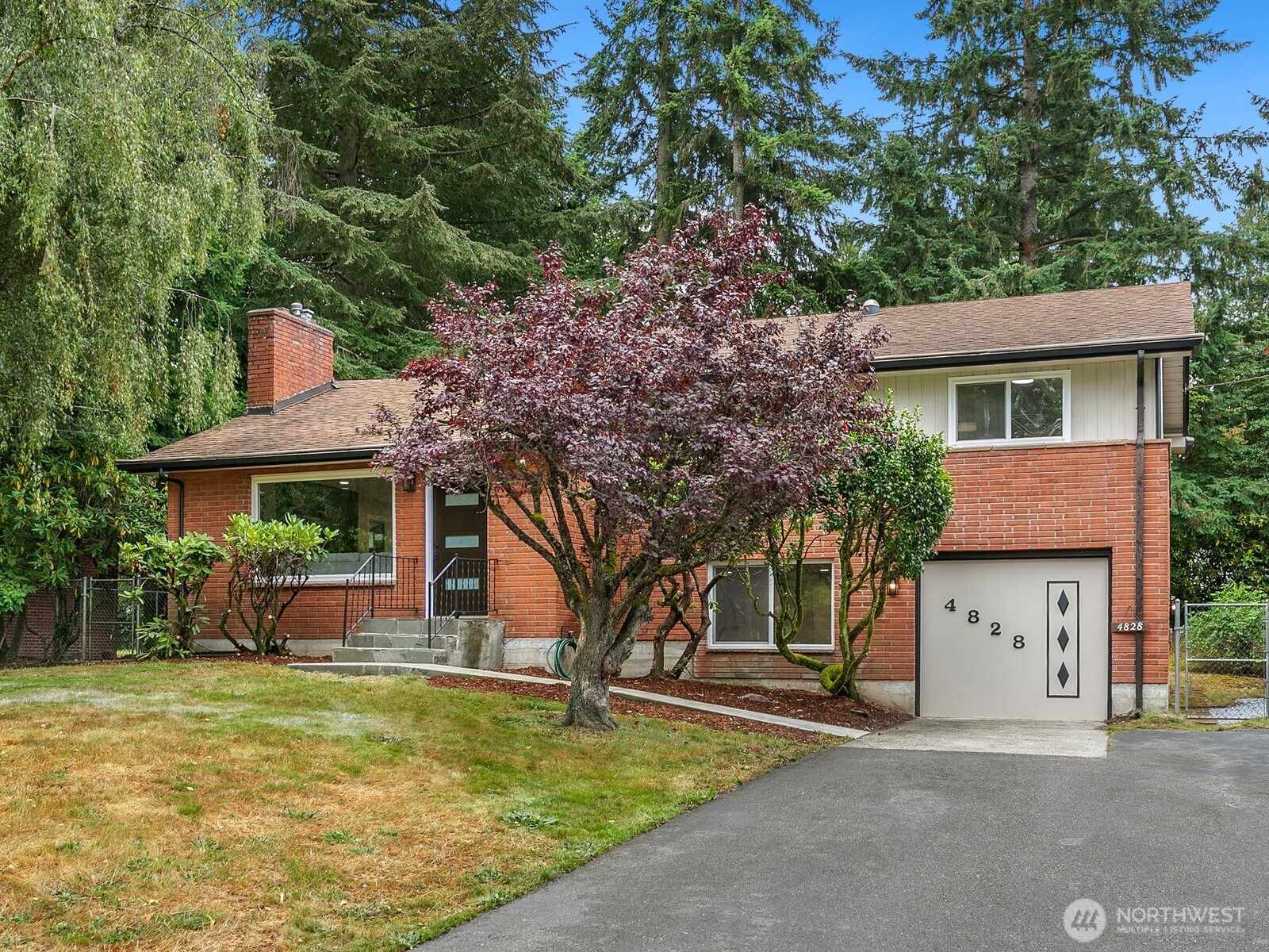 4828 180th Street SW, Lynnwood, WA 98037
