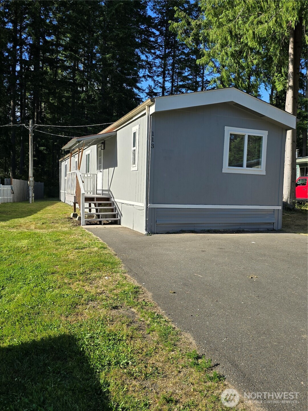 9111 66th Avenue NW, Gig Harbor, WA 98332