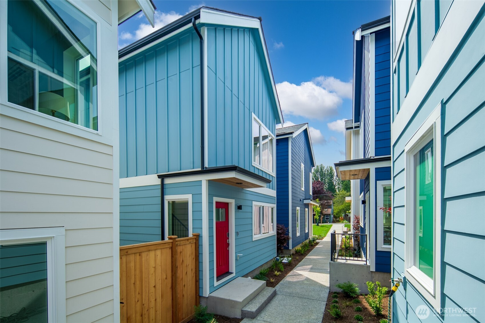 9218 4th Avenue NW, Seattle, WA 98117