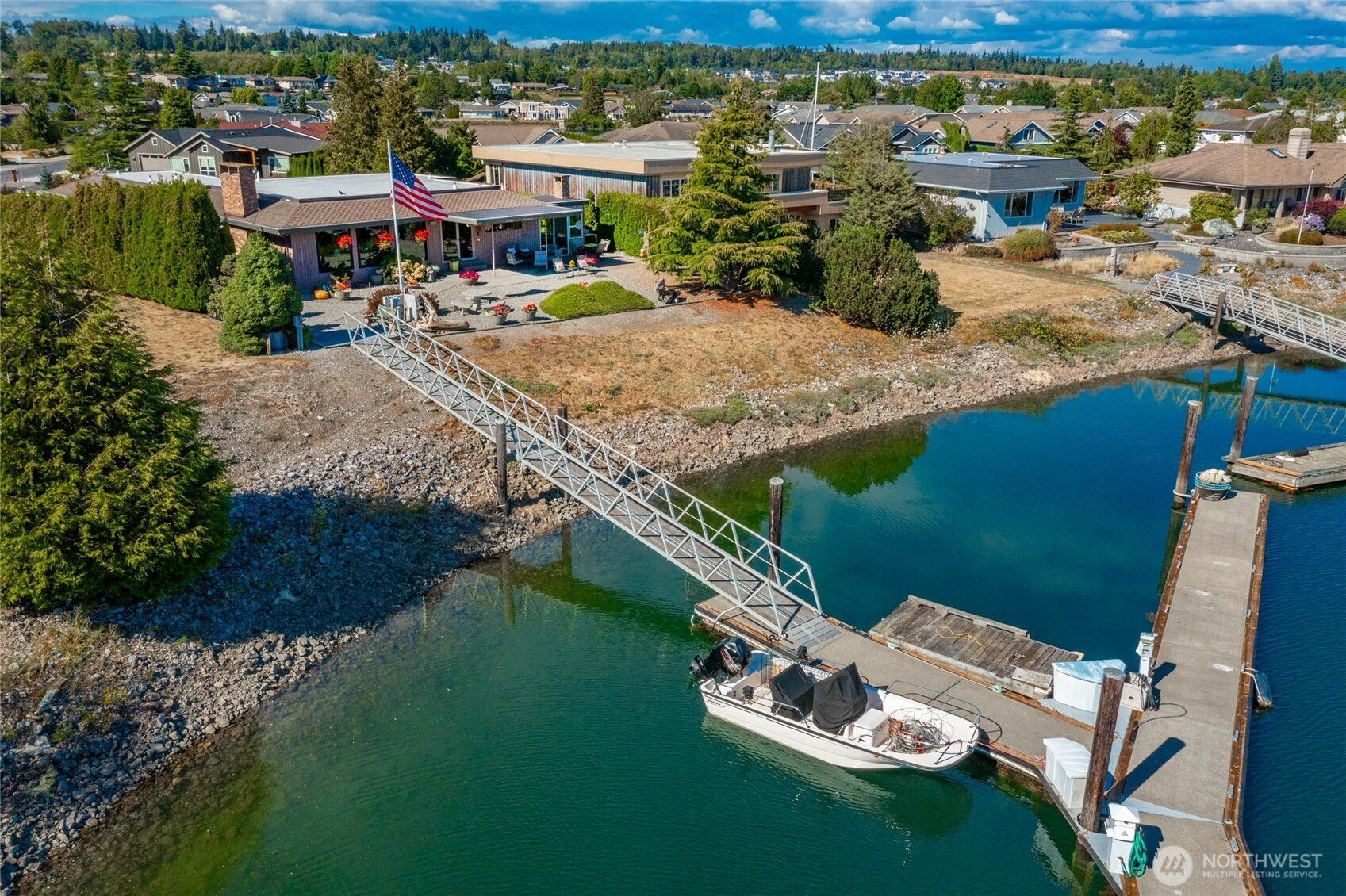 5575 Coquitlam Drive, Blaine, WA 98230