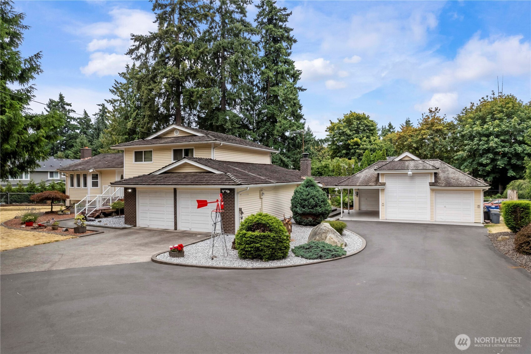 4705 S 272nd Street, Kent, WA 98032