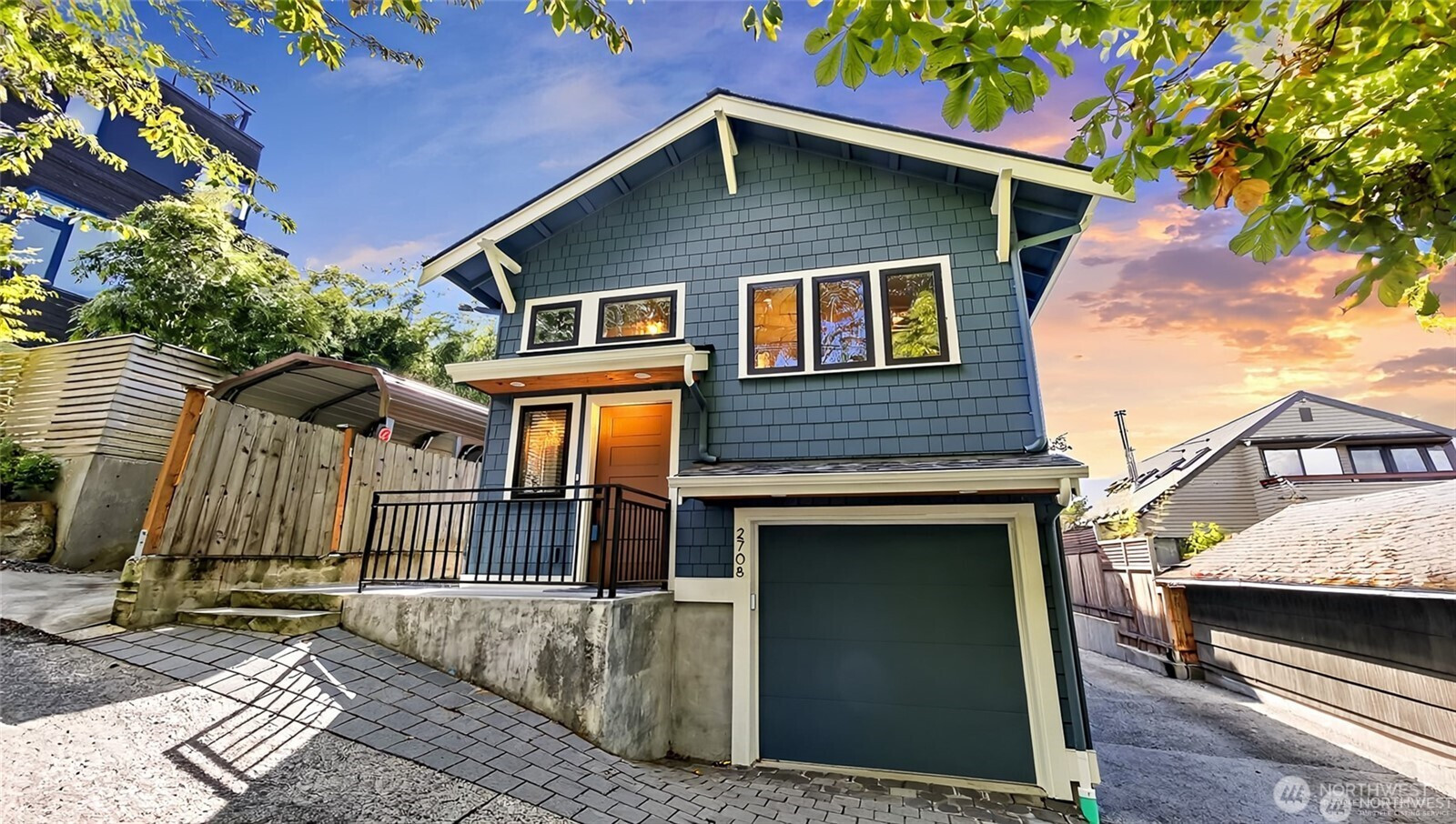 2708 1st Avenue W, Seattle, WA 98119
