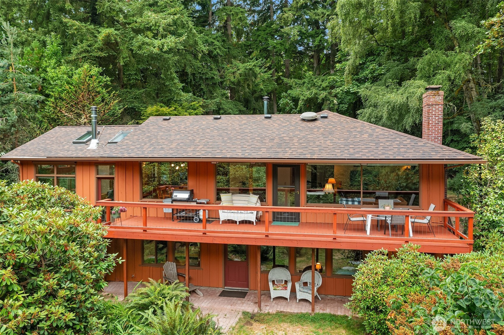 17218 90th Avenue SW, Vashon, WA 98070