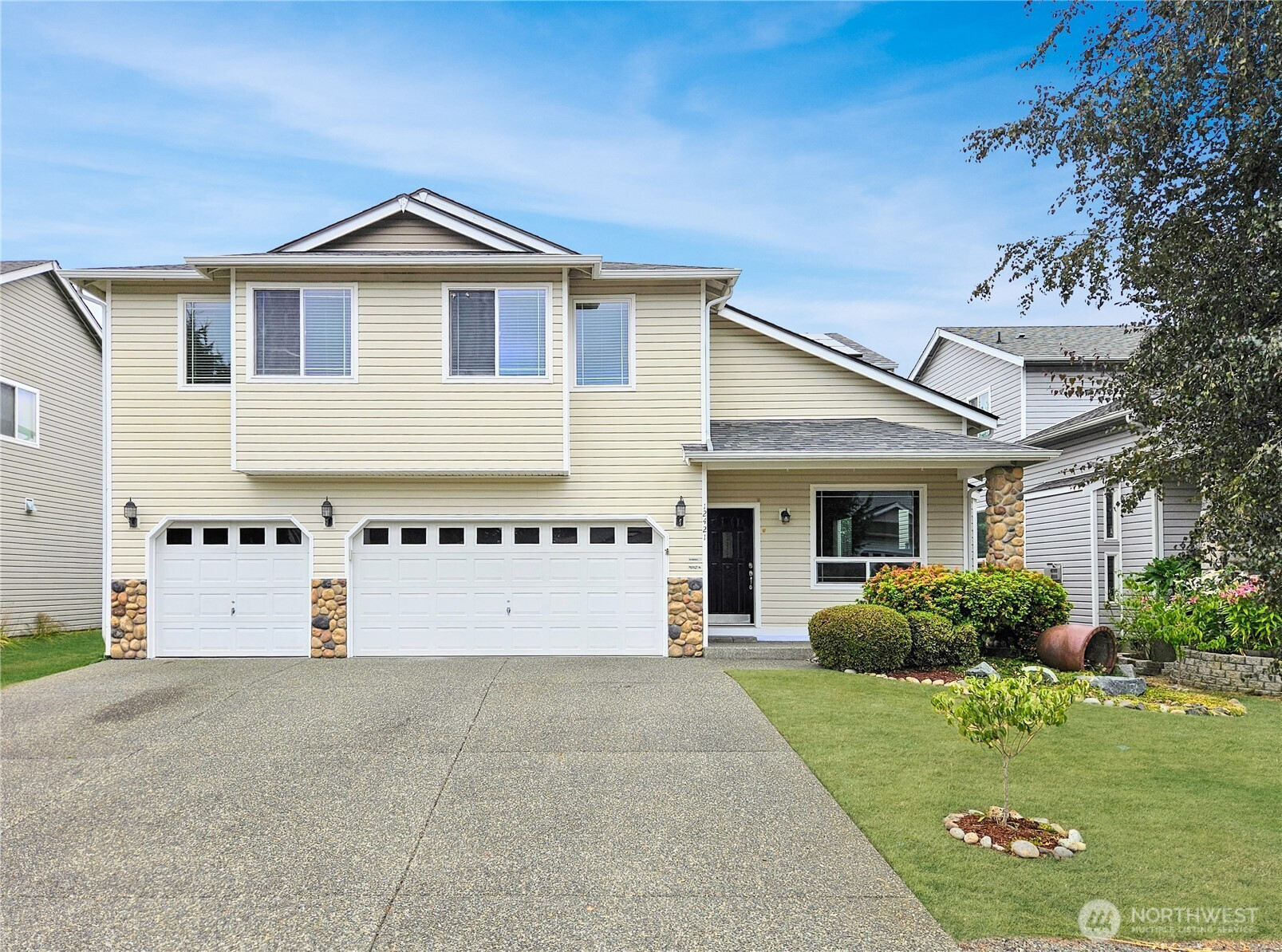 12421 160th Street E, Puyallup, WA 98374