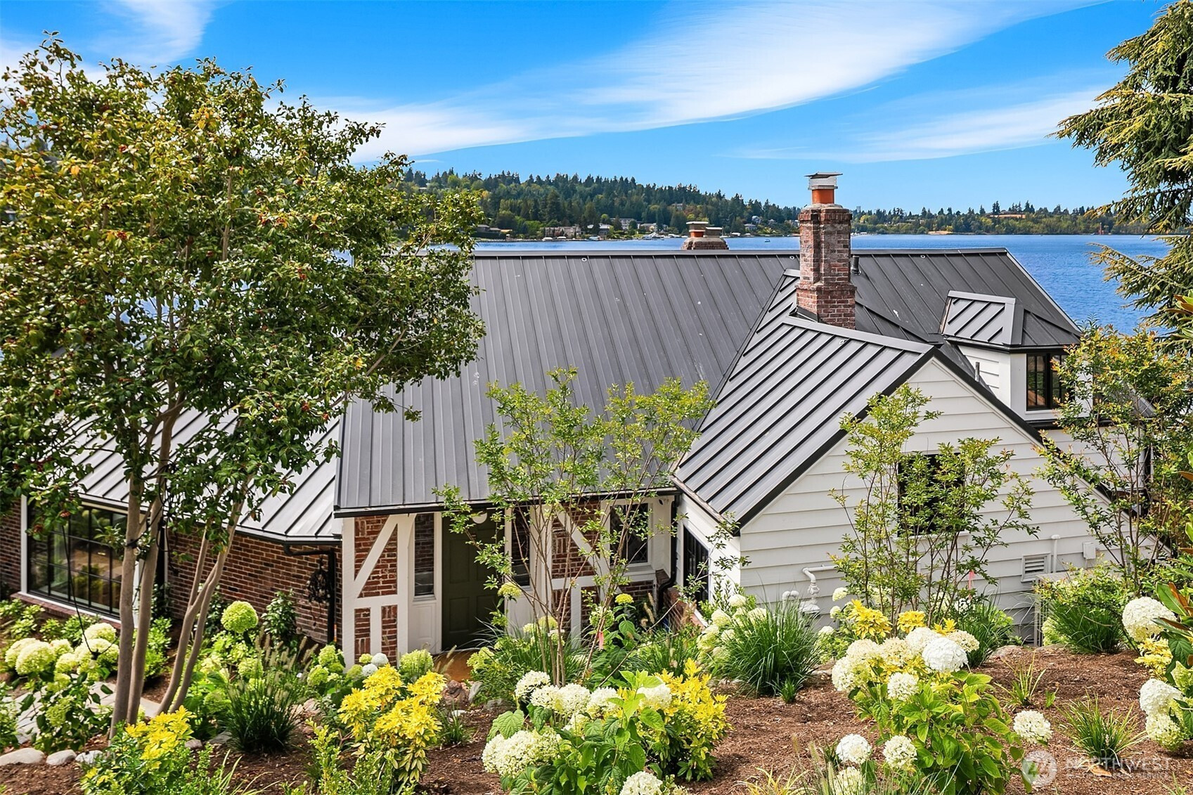 11 Enatai Drive, Bellevue, WA 98004