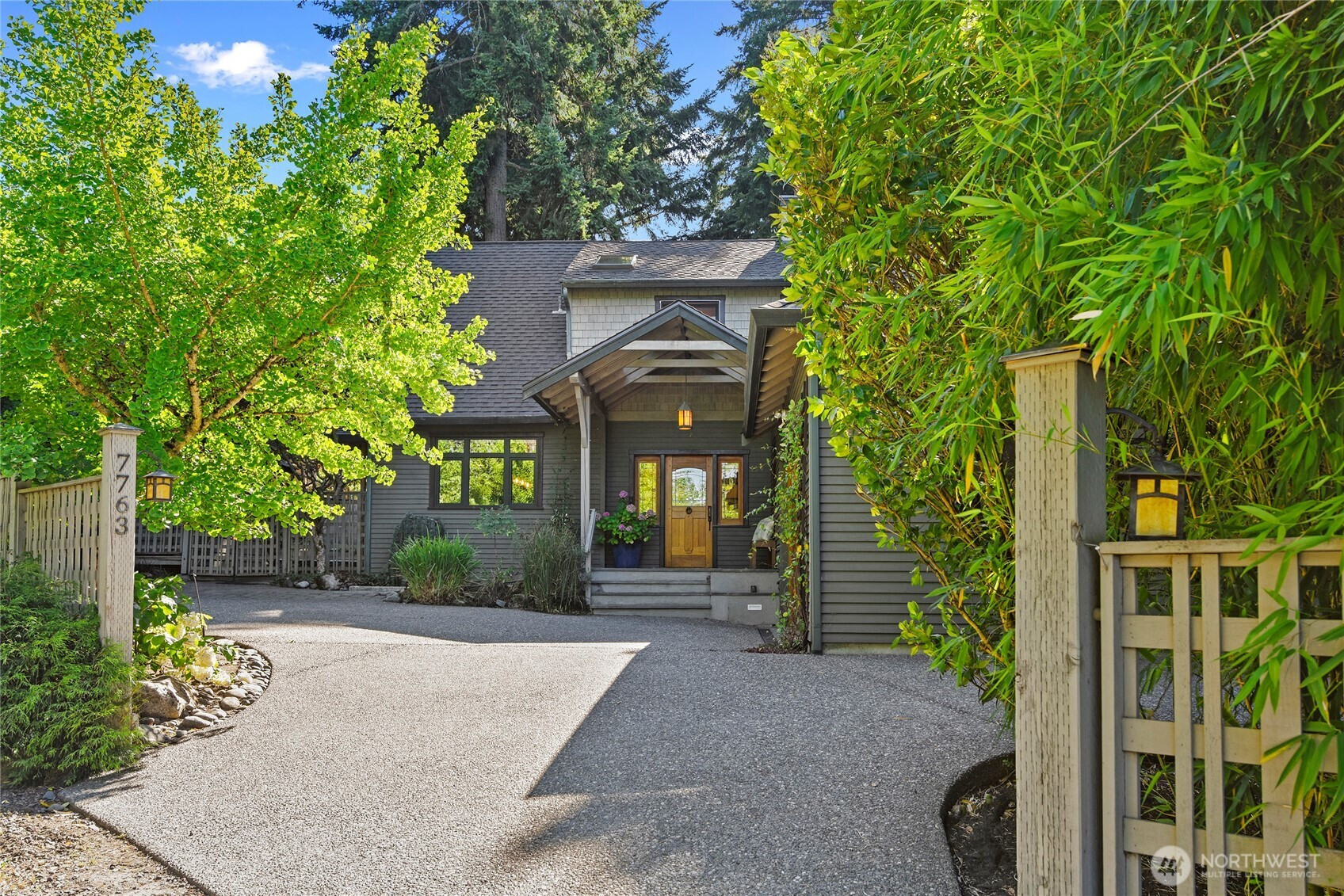 7763 Hansen Road NE, Bainbridge Island, WA 98110