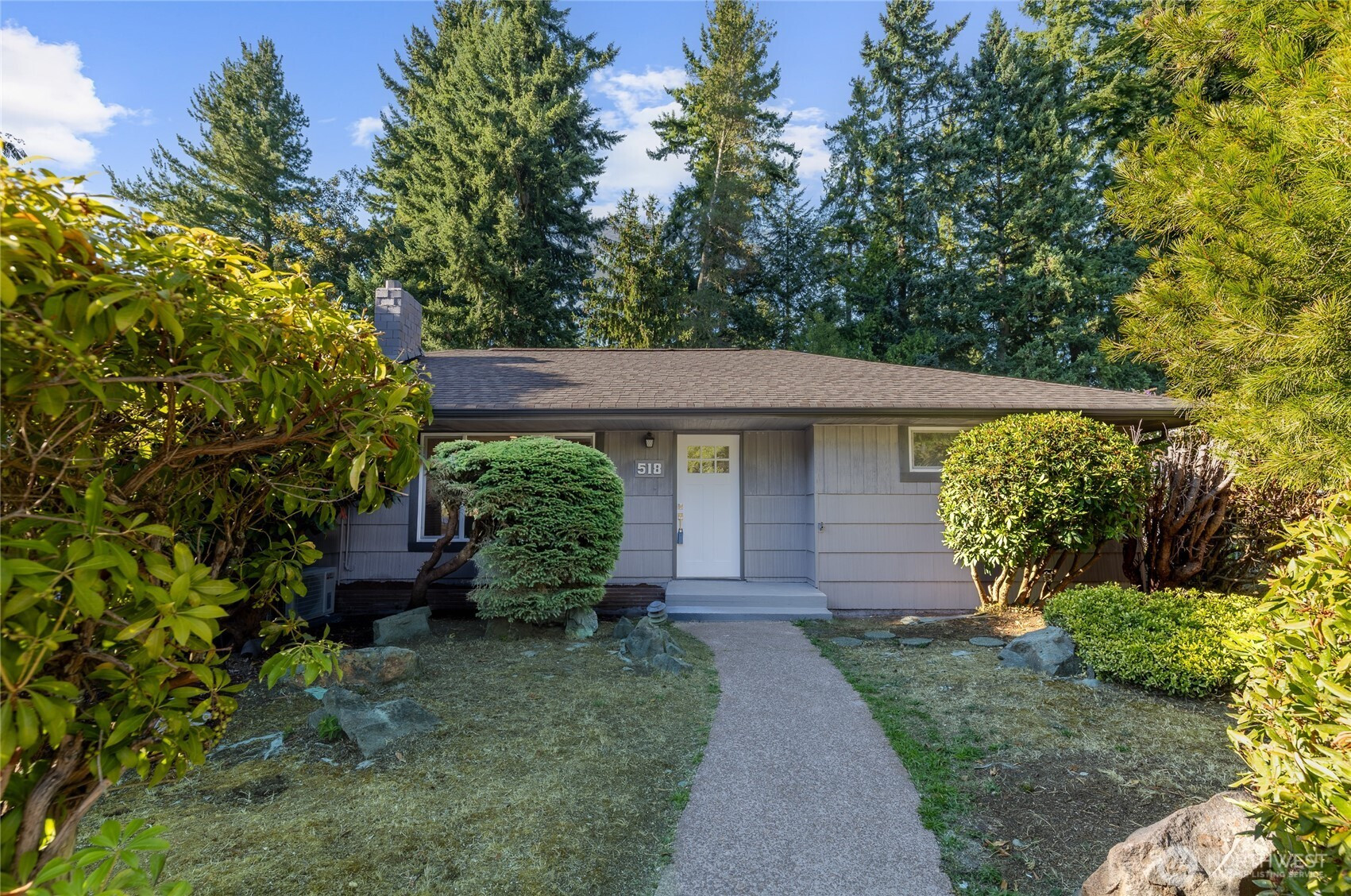 518 N 166th Street, Shoreline, WA 98133