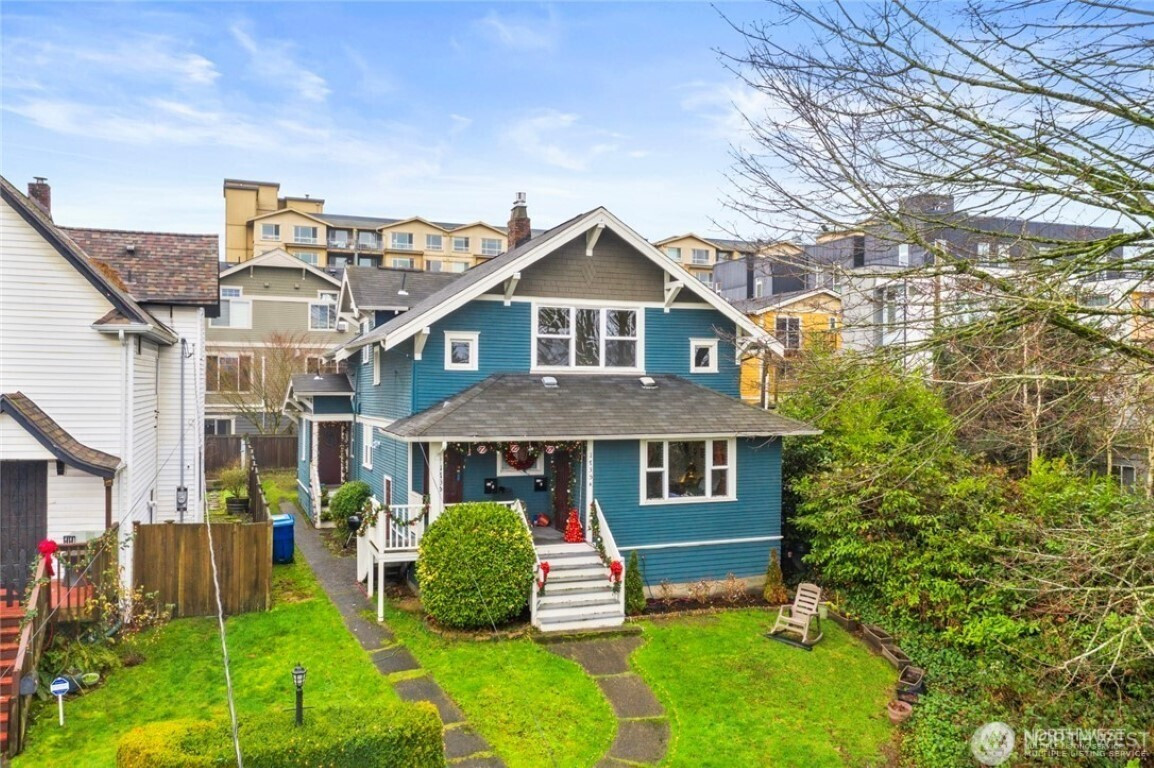 1735 24th Avenue, Seattle, WA 98122