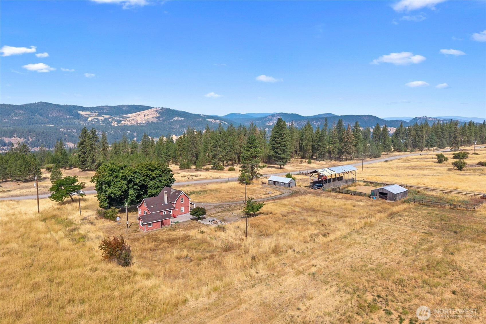 4397 Bissell Road, Hunters, WA 99137