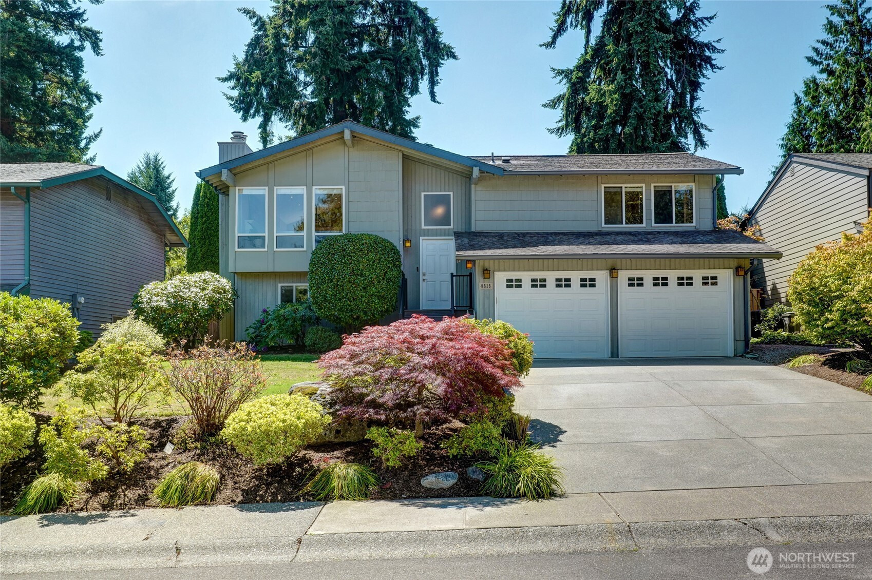 8515 NE 143rd Street, Kirkland, WA 98034